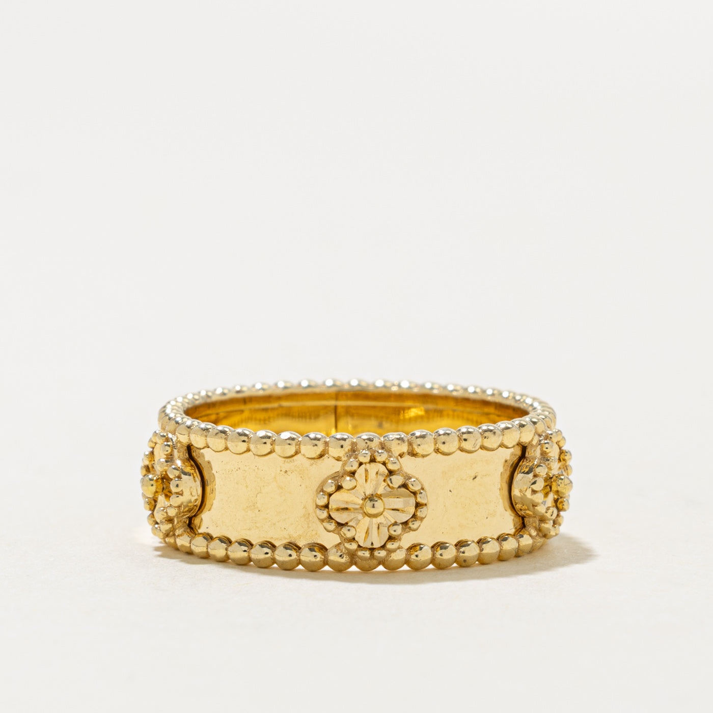 18k Yellow Gold Clover Patterned Beaded Band | 7.05mm | SZ 7.5
