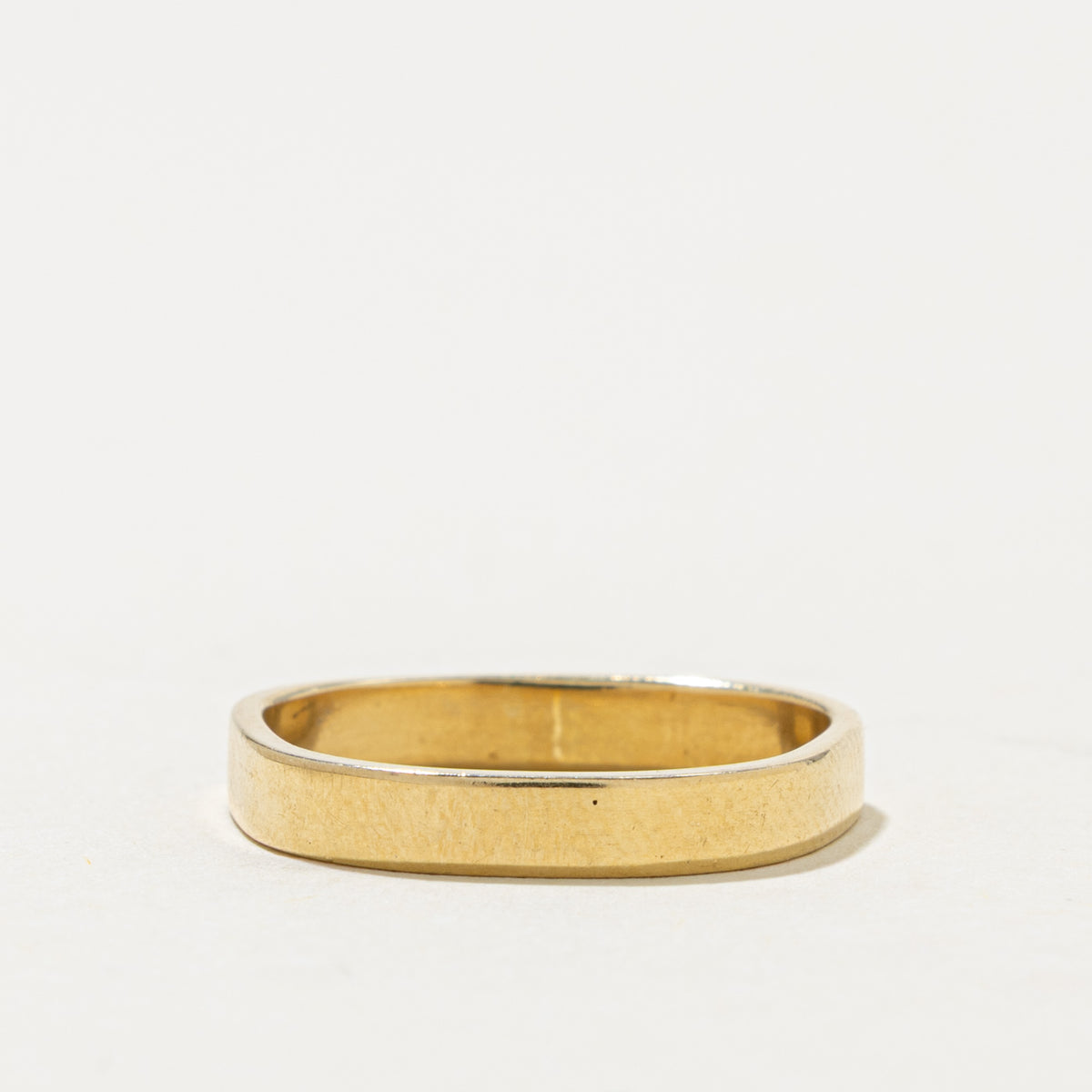18k Yellow Gold Soft-Square Band | 2.90mm | SZ 5.5