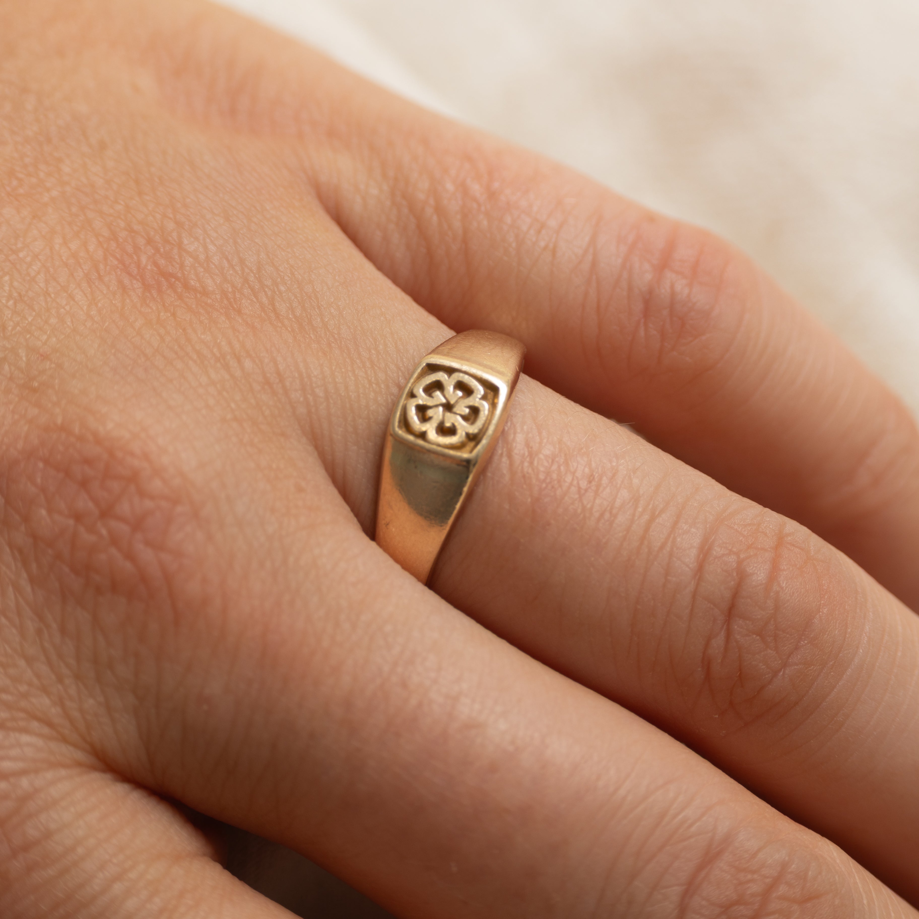 10K Yellow Gold Floral Signet Ring | 7mm | SZ 8