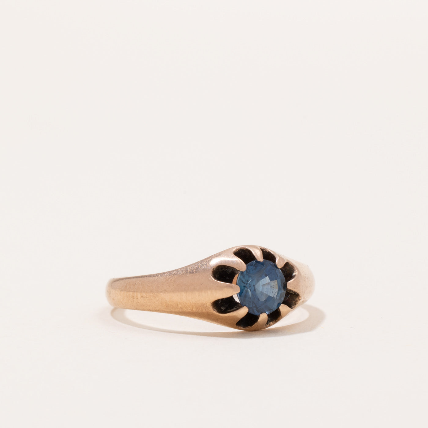 Antique Belcher Set Sapphire Ring | 0.75ct | SZ 7.25 |