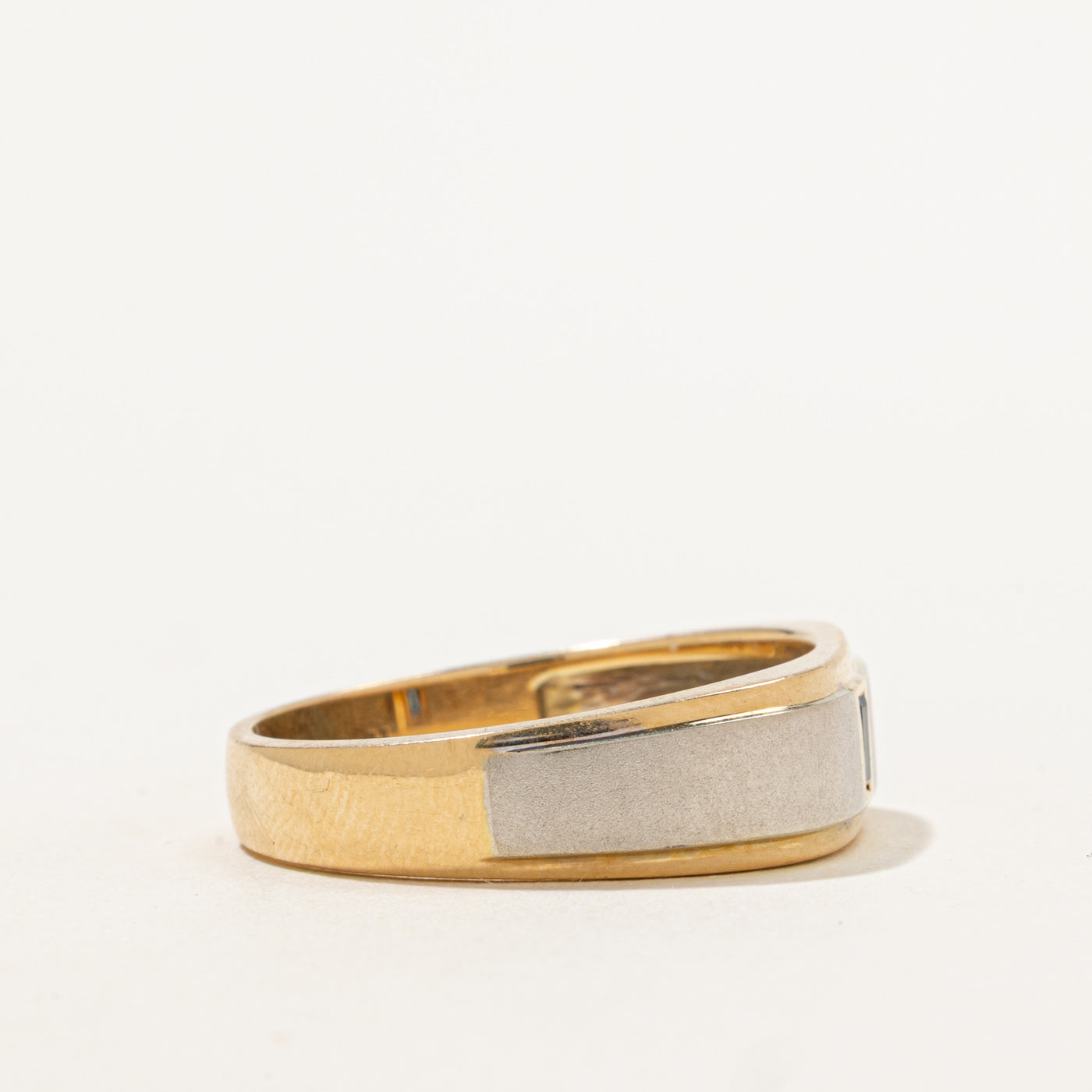 Bague saphir taille rectangulaire | 0,13 ct | Taille 11,25 | 