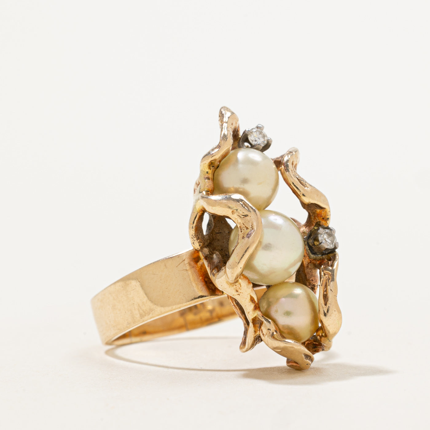 Bague cocktail perle et diamant | 0,09 ct | Taille 7,5 |