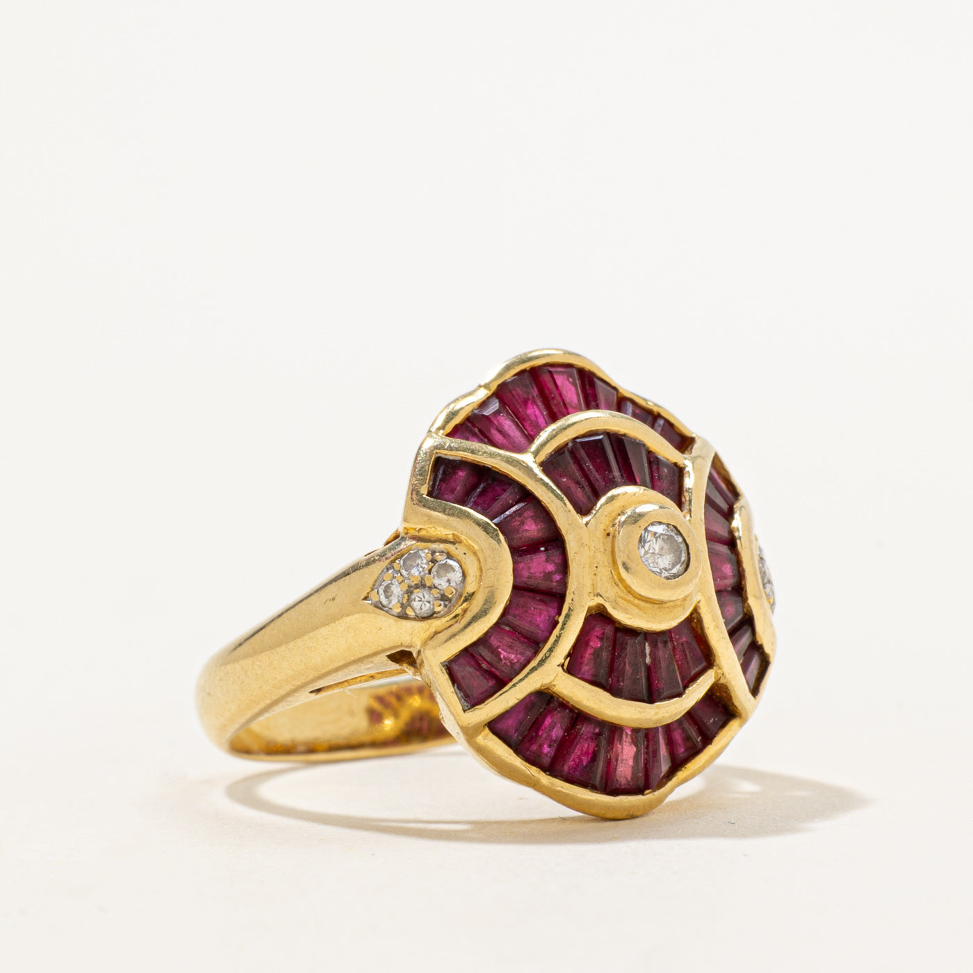 Bague cocktail rubis et diamants | 1,26 ct, 0,15 ct | Taille 7 | 