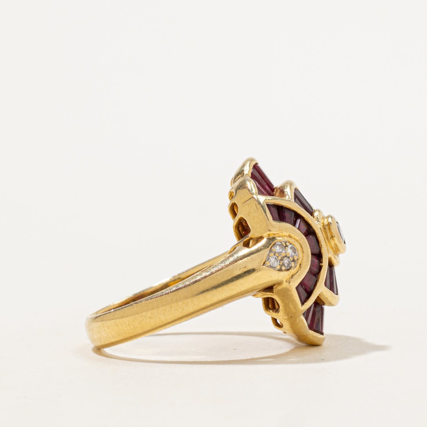 Bague cocktail rubis et diamants | 1,26 ct, 0,15 ct | Taille 7 | 