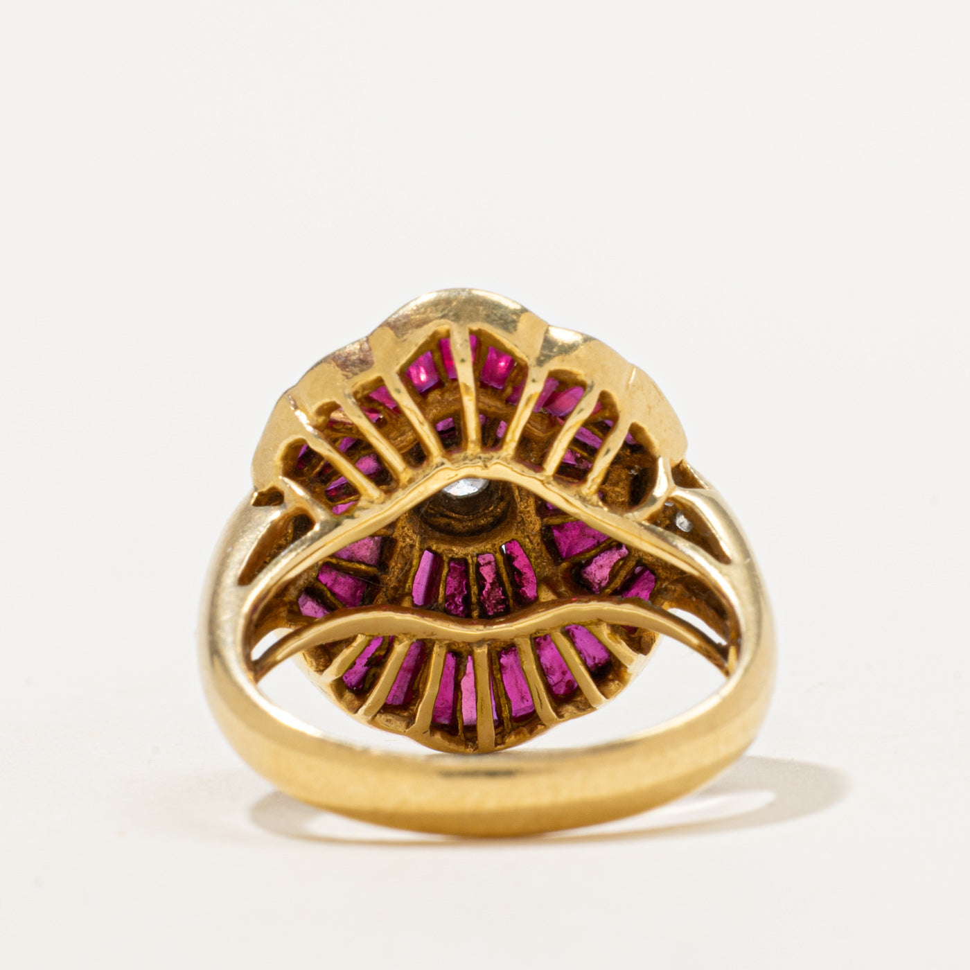 Bague cocktail rubis et diamants | 1,26 ct, 0,15 ct | Taille 7 | 