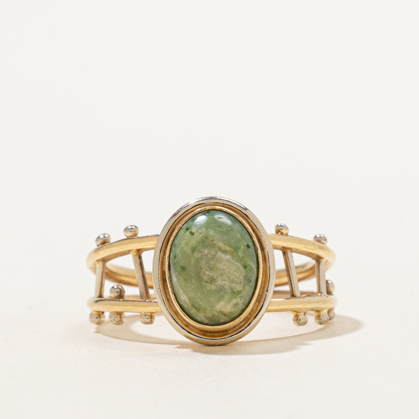 Bague cocktail en jadéite | 3,60 ct | Taille 7,25 | 