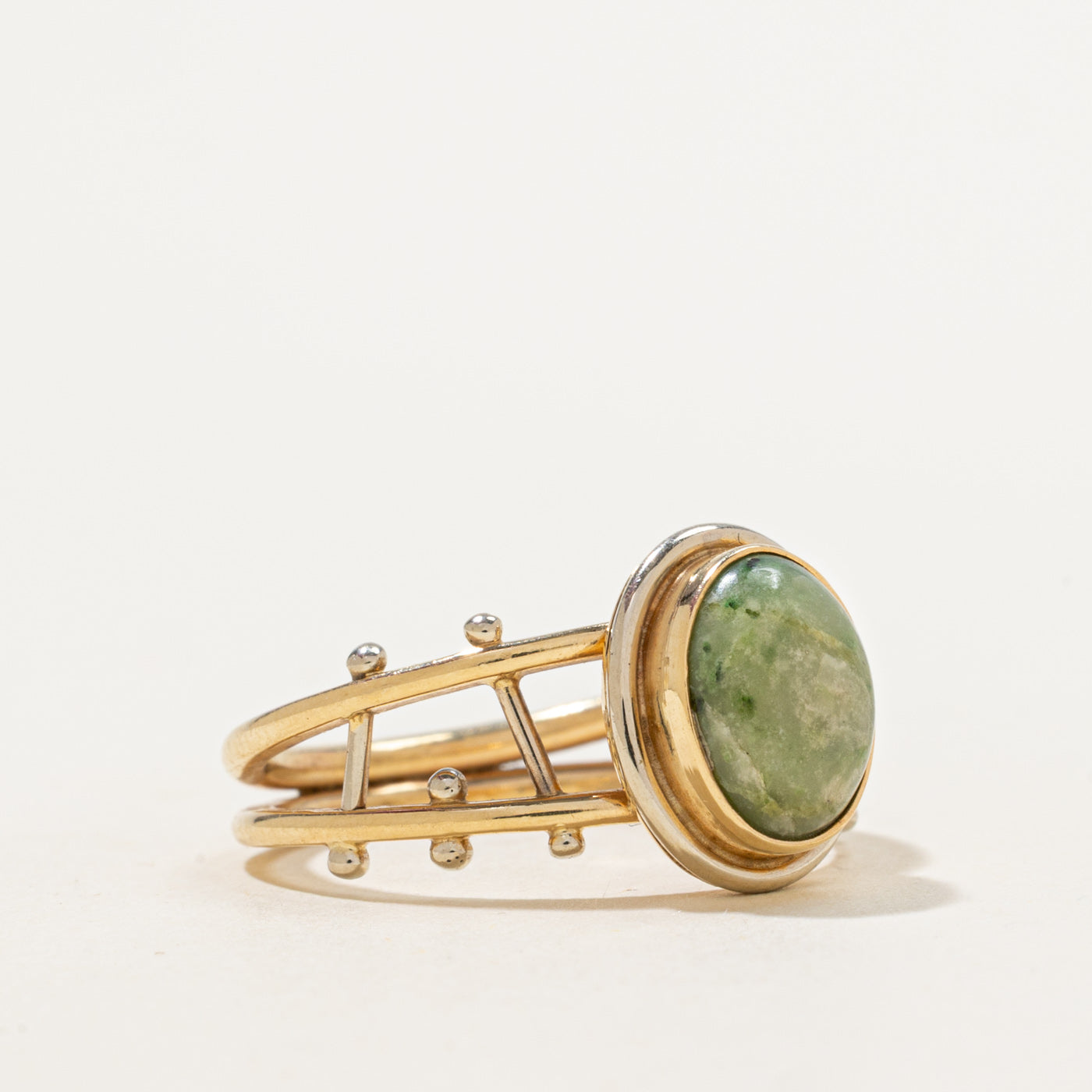 Bague cocktail en jadéite | 3,60 ct | Taille 7,25 | 