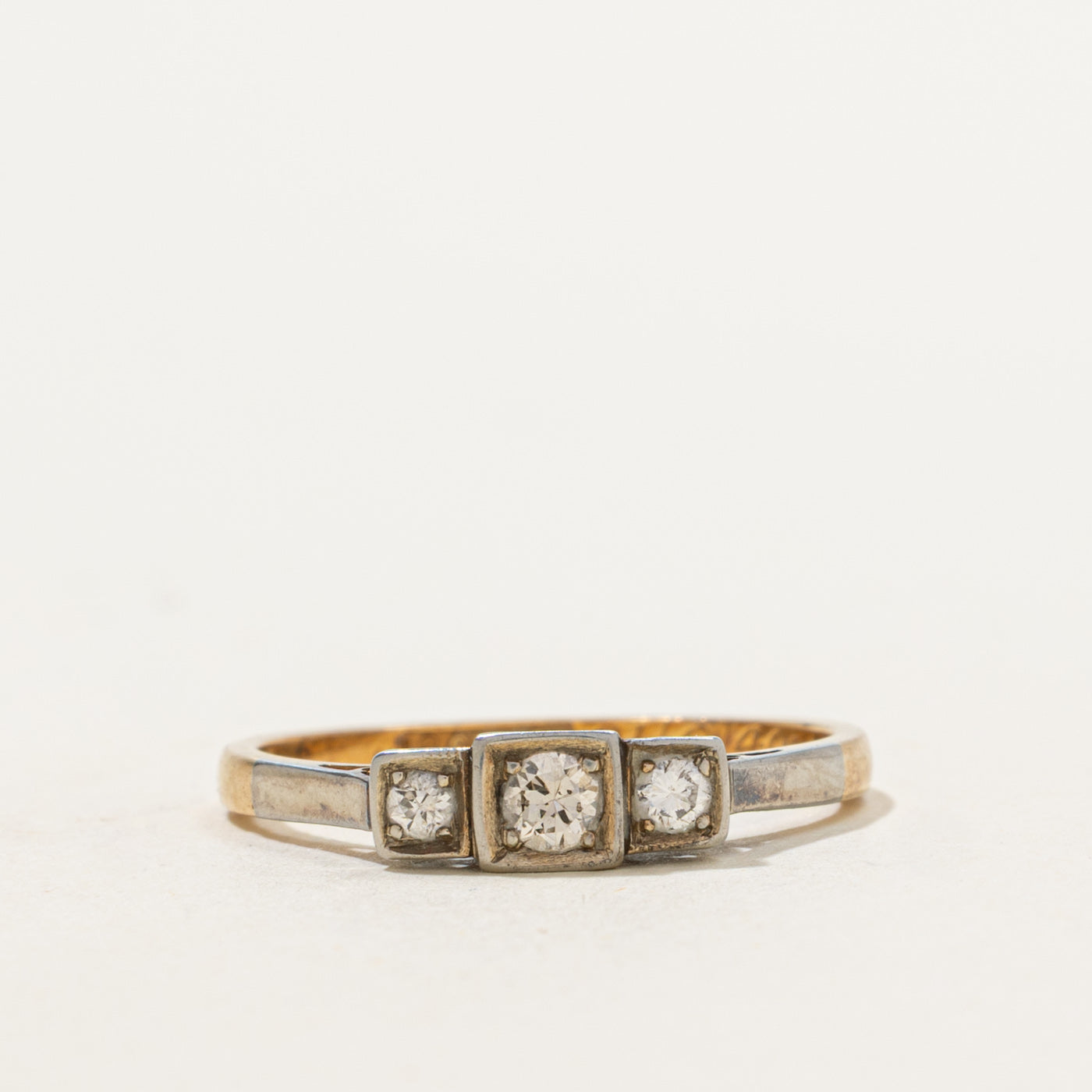 Art Deco 18k Gold & Platinum Diamond Ring | 0.17ctw  | SZ 6.75 |