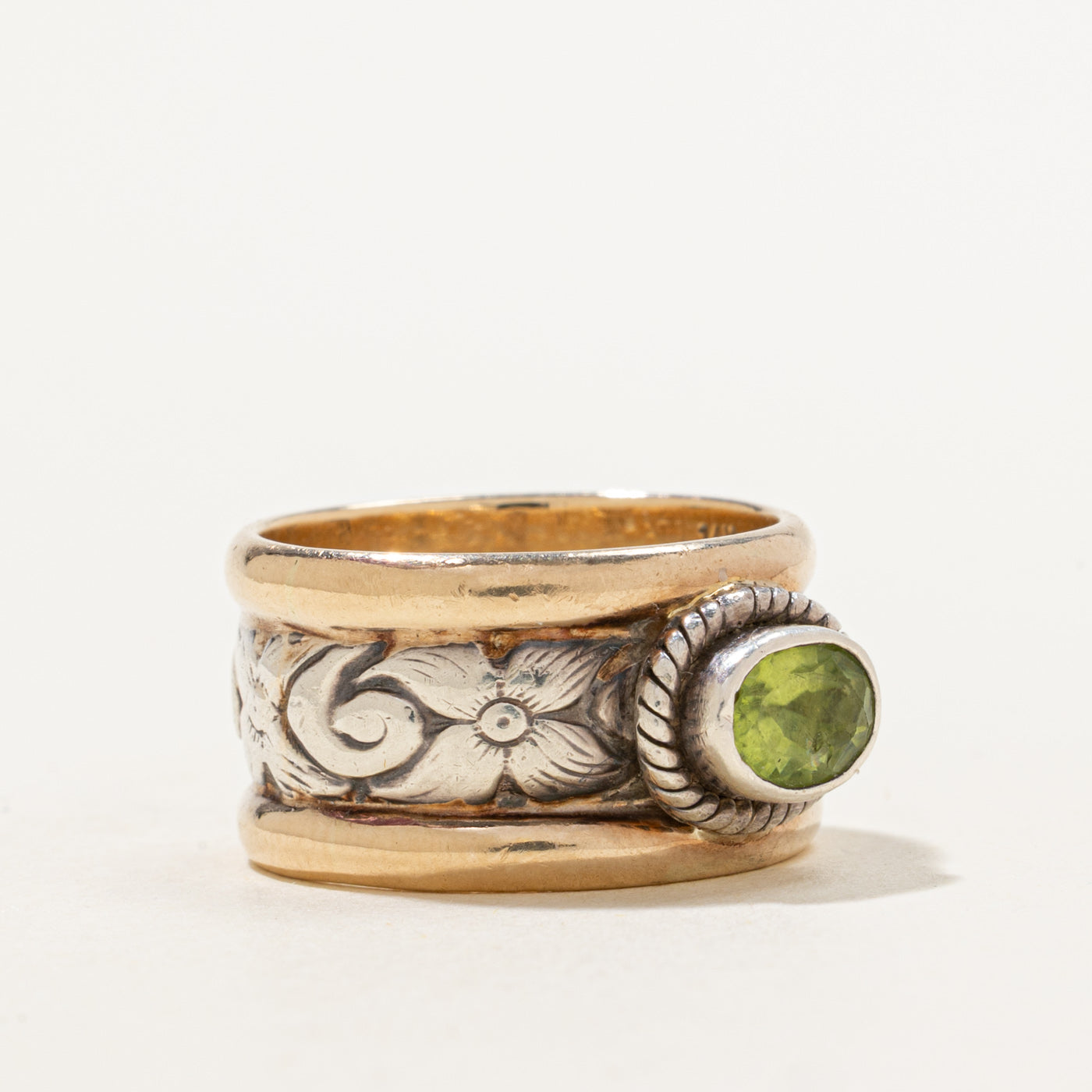 14k Yellow Gold and Silver Peridot Ring | 0.85ct | Sz 6.75