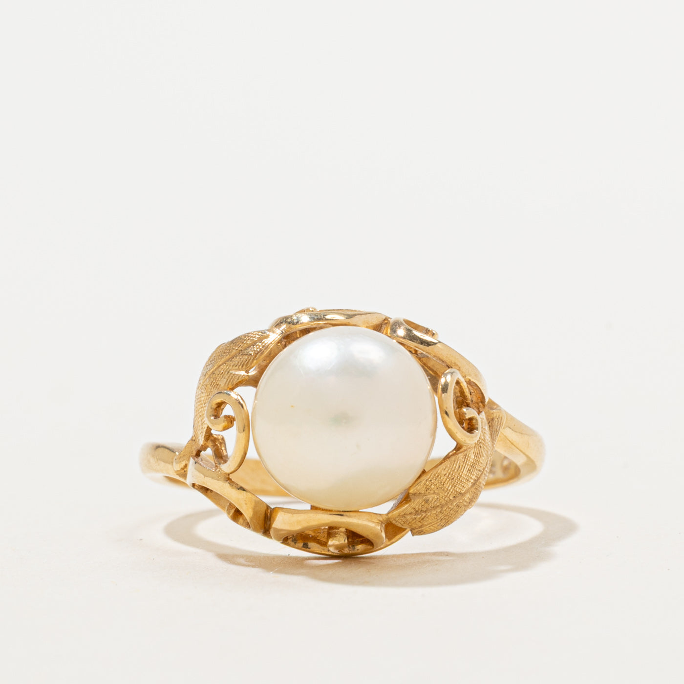Japanese Akoya Pearl Ring | SZ 6.5 |