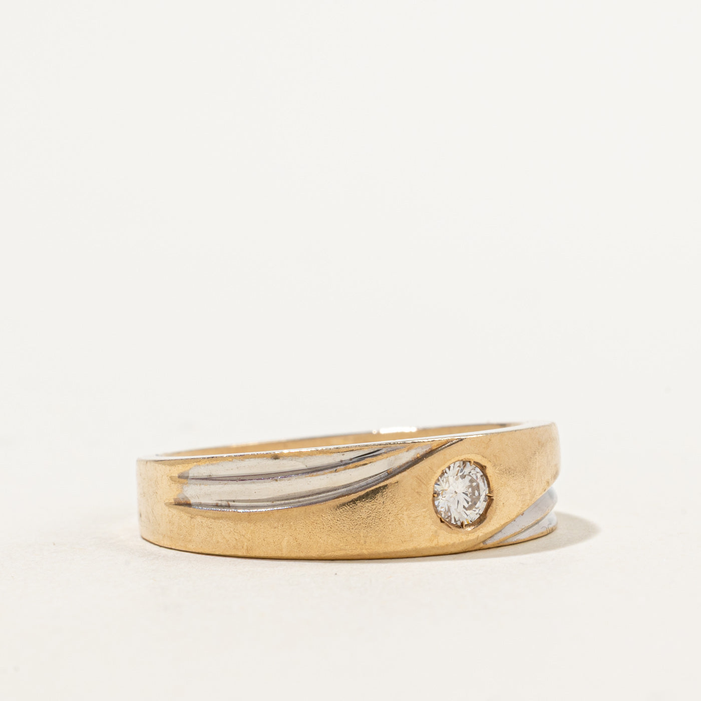 Bague sertie de diamants bicolores | 0,22 ct | Taille 11 | 