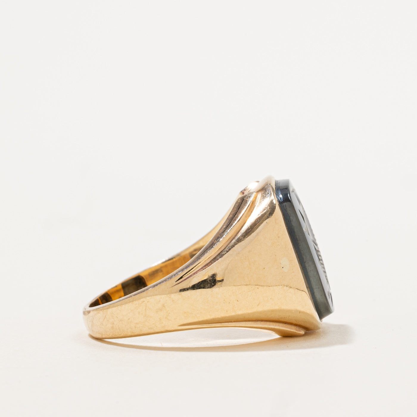 Bague Birks Intaglio en hématite | 8,70 ct | Taille 10 | 