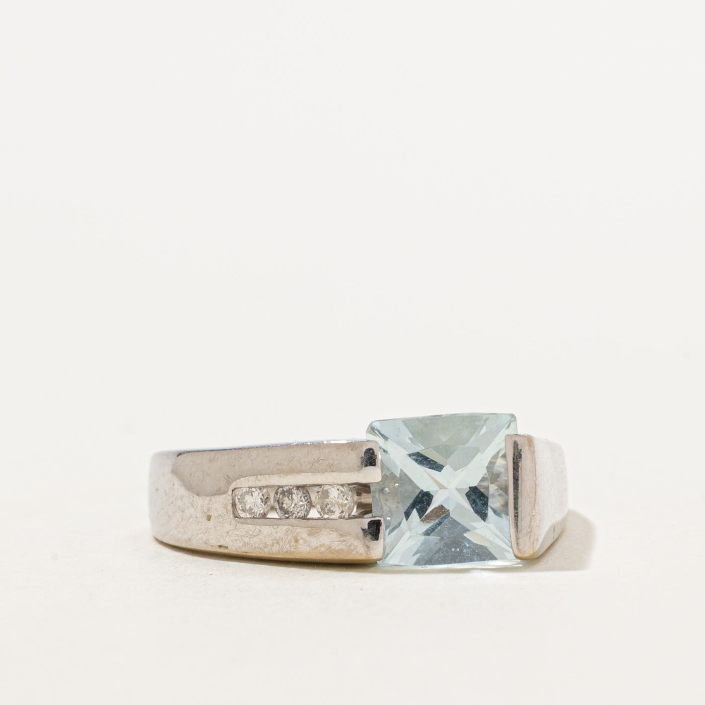 Aquamarine & Diamond Bar Ring | 1.40ct, 0.09ctw | SZ 7.25 |