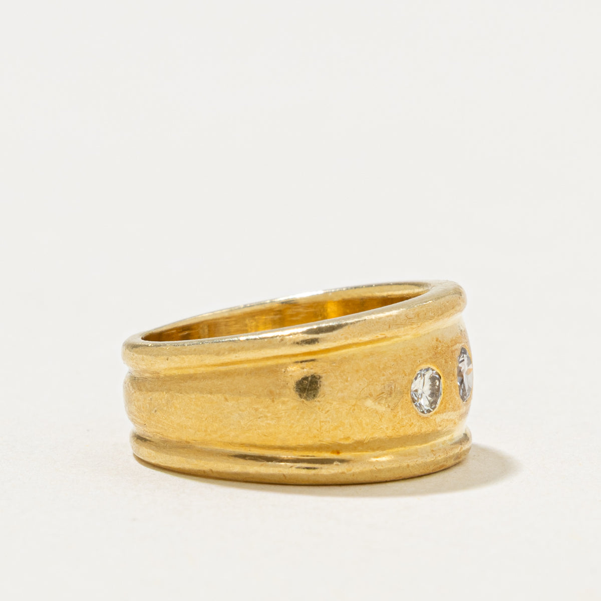 18k Flush Set Three Stone Diamond Grooved Band | 0.18ctw | 8.80mm | SZ 3.5