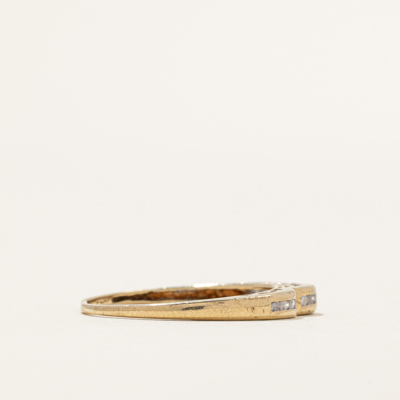 Channel Set Sectioned Diamond Band | 0.12ctw | SZ 8