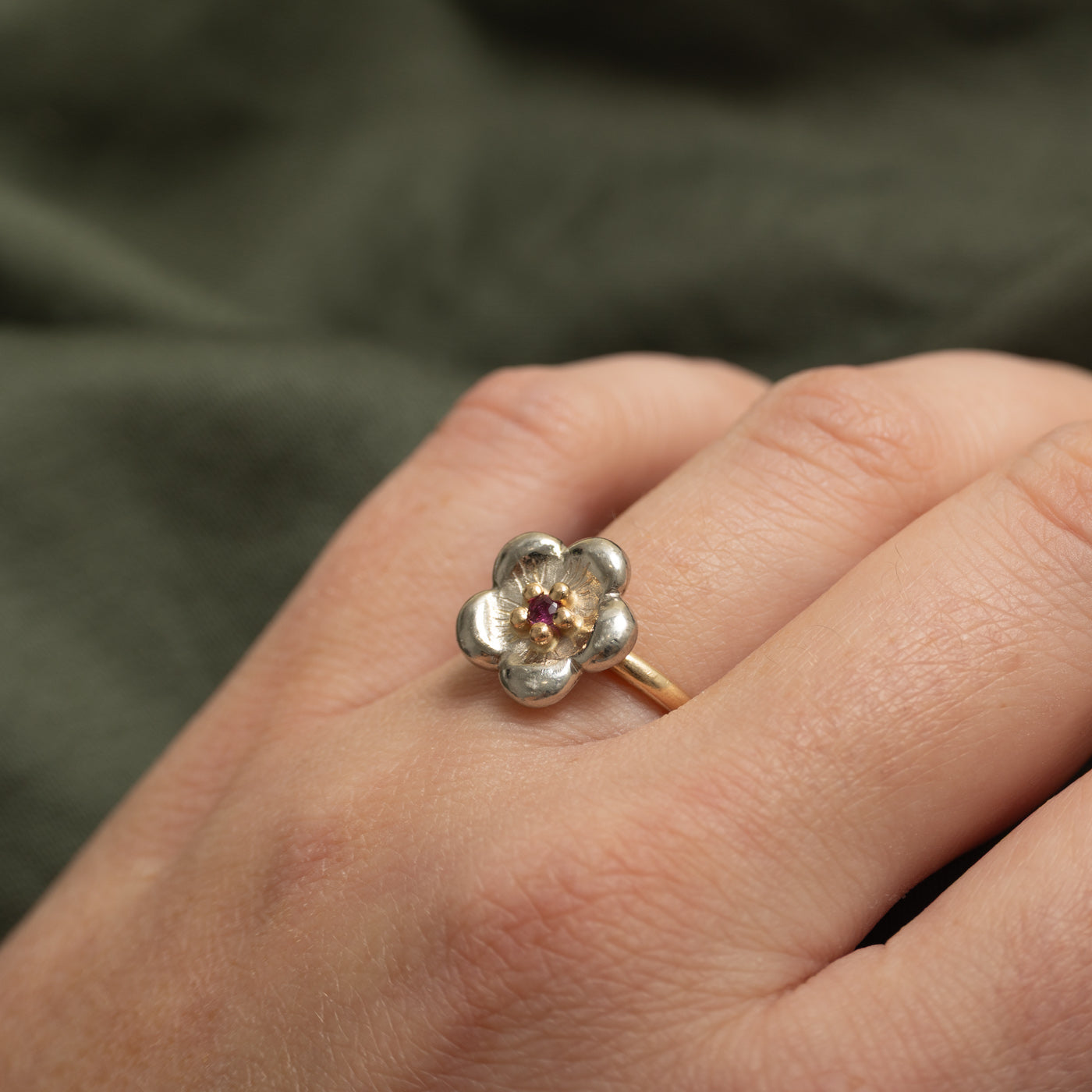 Two Tone Gold Ruby Flower Ring | SZ 6.25