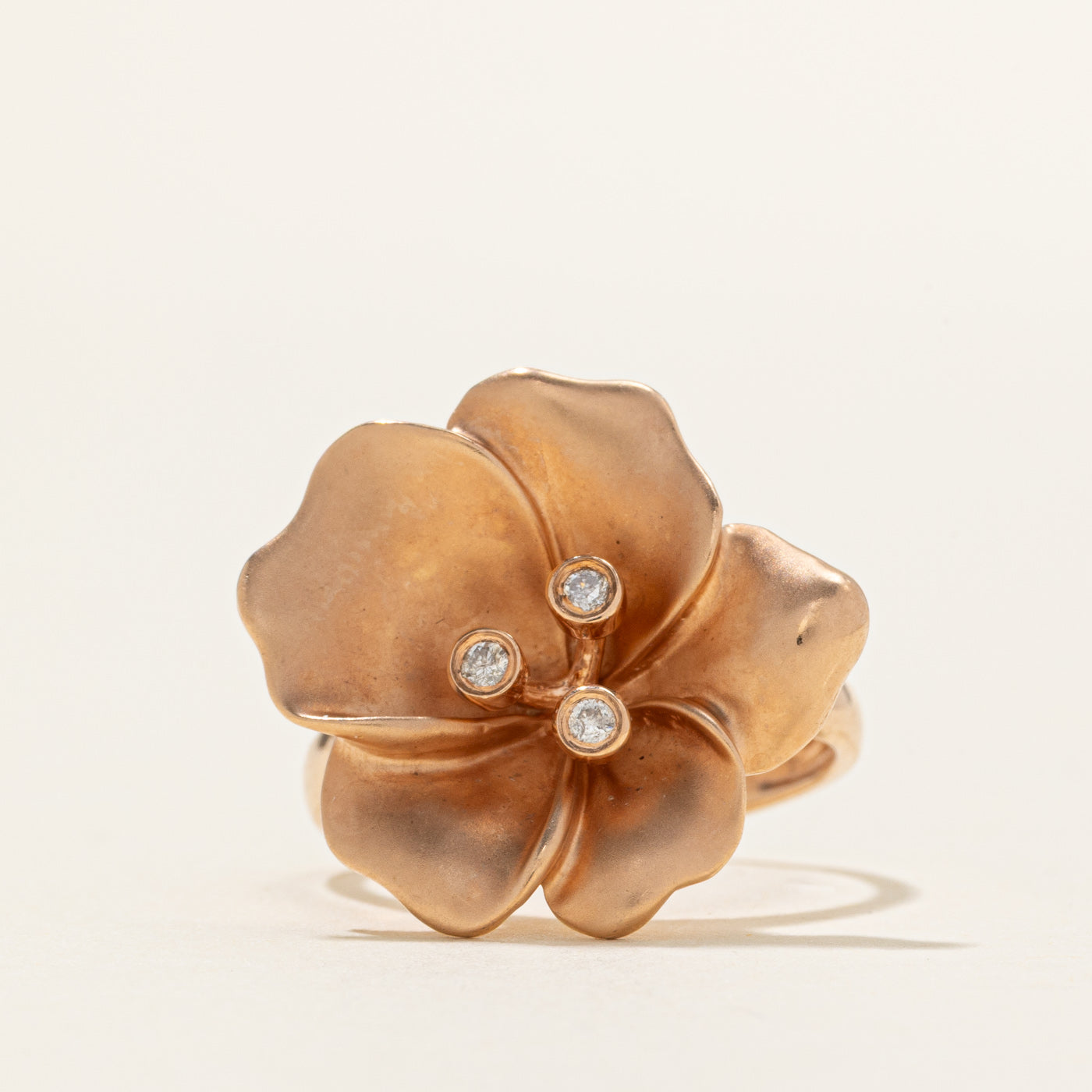 Diamond Flower Cocktail Ring | 0.05ctw | SZ 5.25