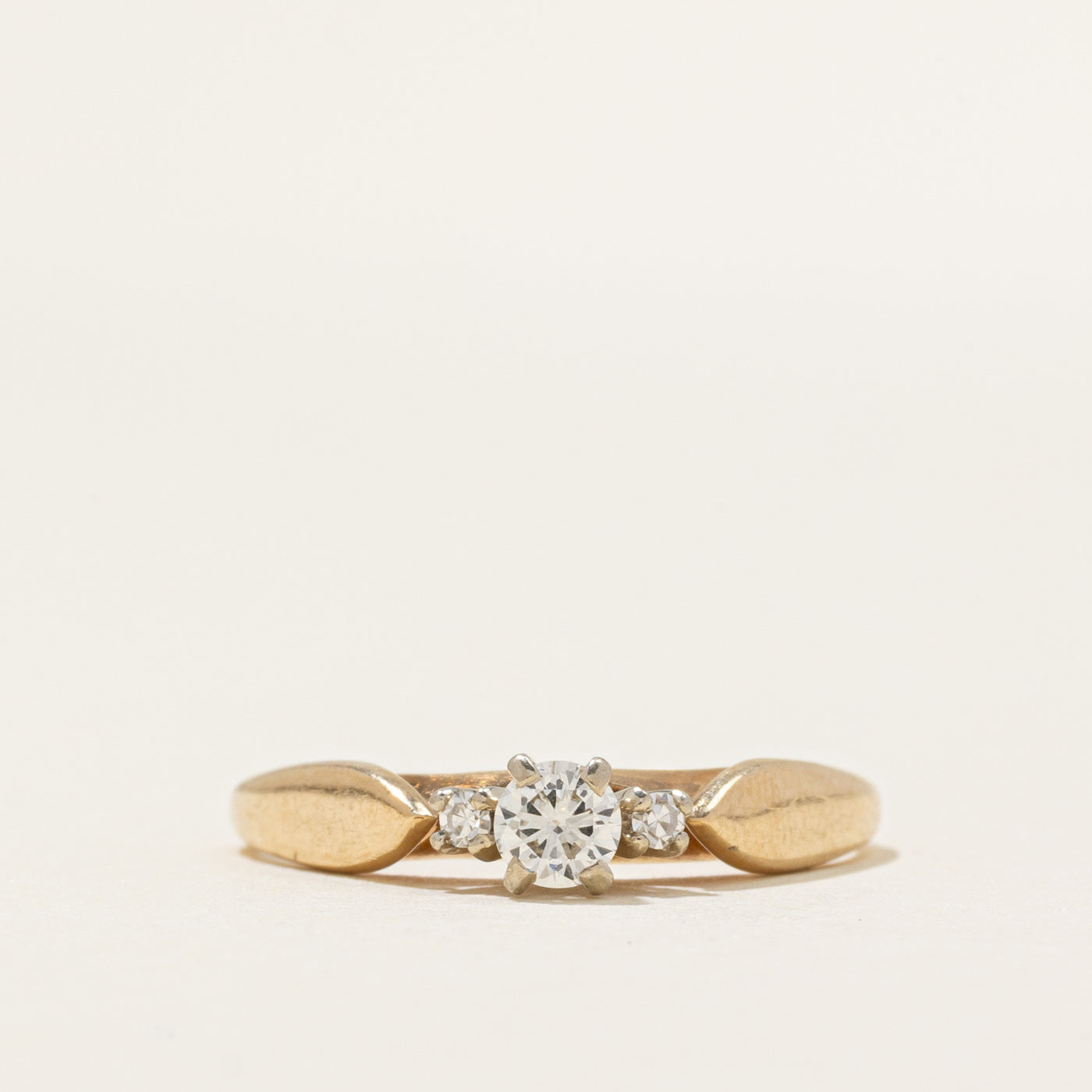 Three Stone Diamond Reverse Tapered Ring | 0.18ctw | SZ 6