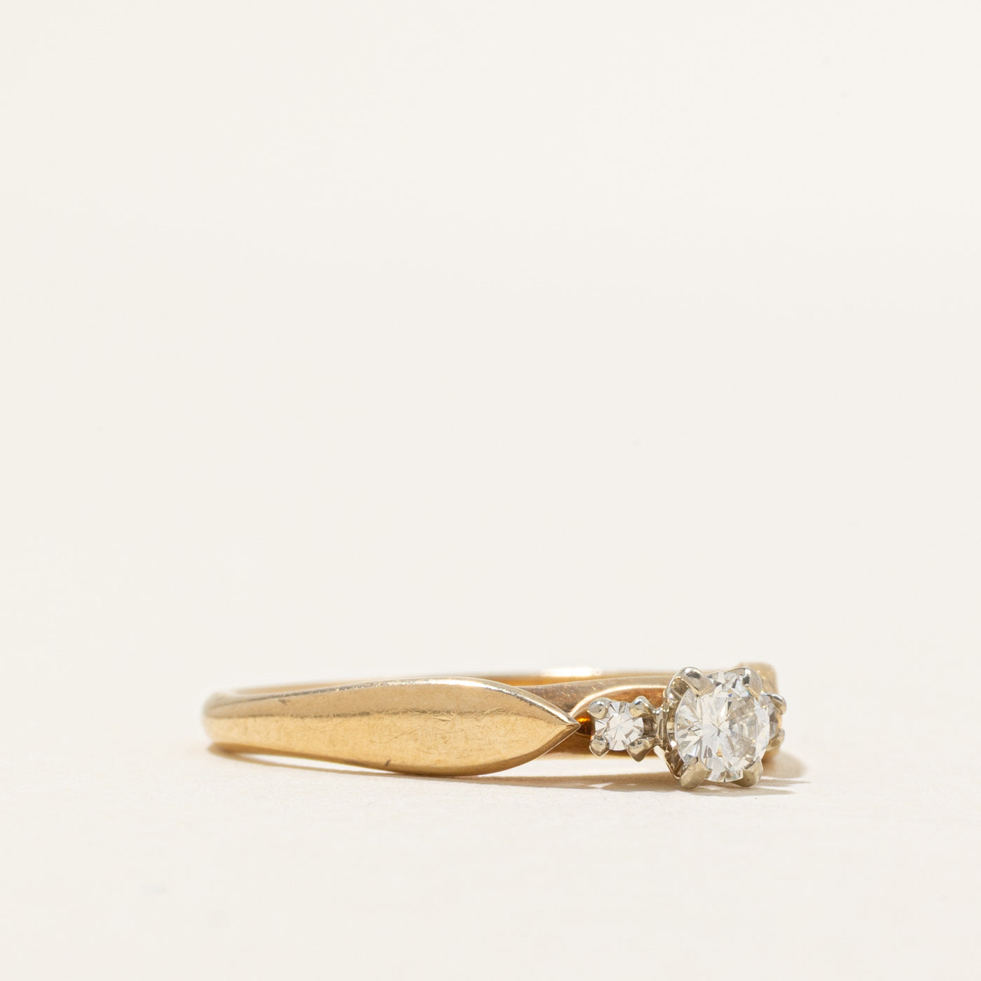 Three Stone Diamond Reverse Tapered Ring | 0.18ctw | SZ 6