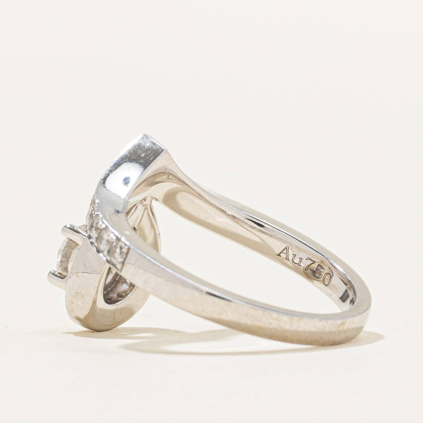 18K Diamond Chevron Engagement Ring | 0.73ctw | SZ 4.75