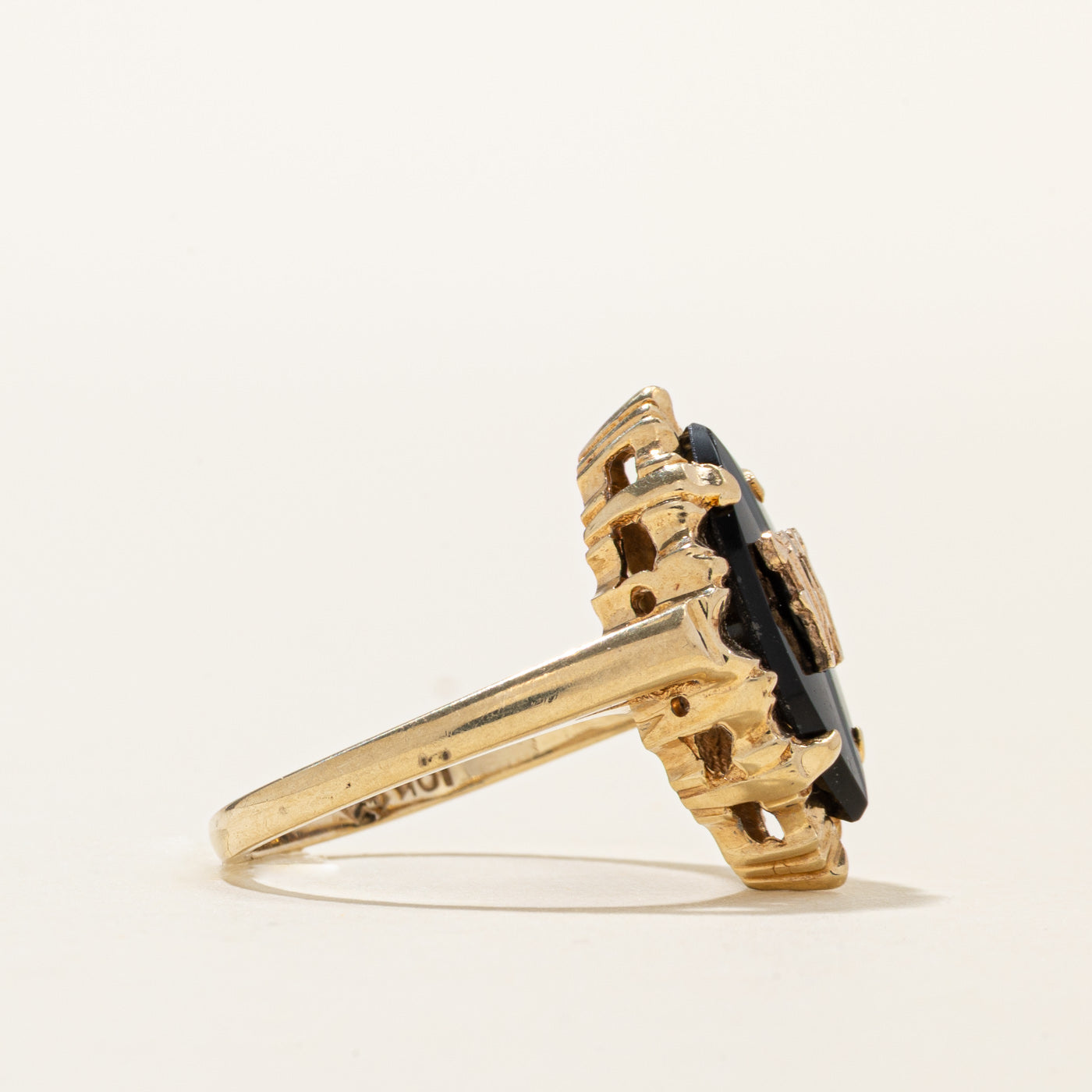 Cabochon Onyx "W" Initial Navette Ring | SZ 5