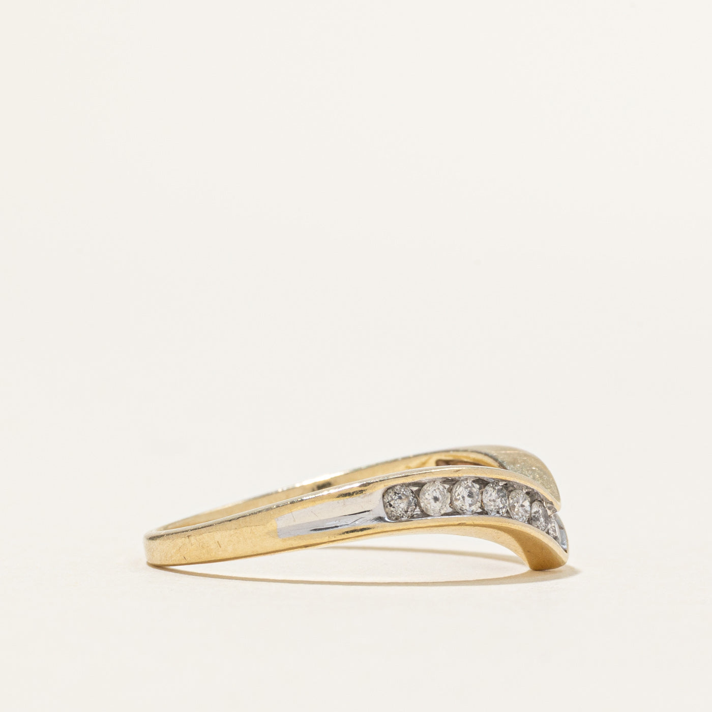 Semi Eternity Diamond Chevron Ring | 0.20ct | SZ 7.25