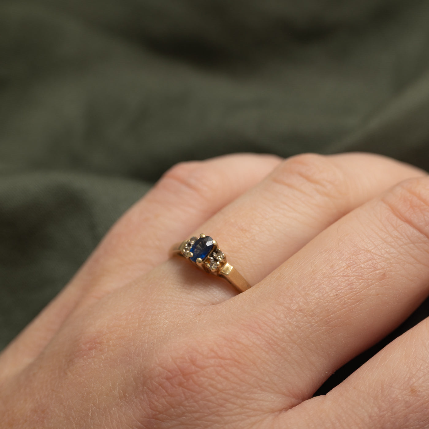 Oval Cut Sapphire & Diamond Accented Ring | SZ 5.25