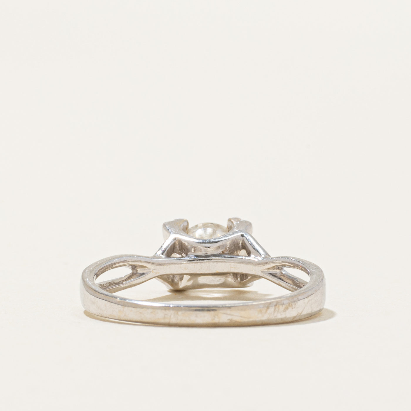 18k Diamond Cross Over Engagement Ring | 0.93ctw SI2 I | SZ 5.25