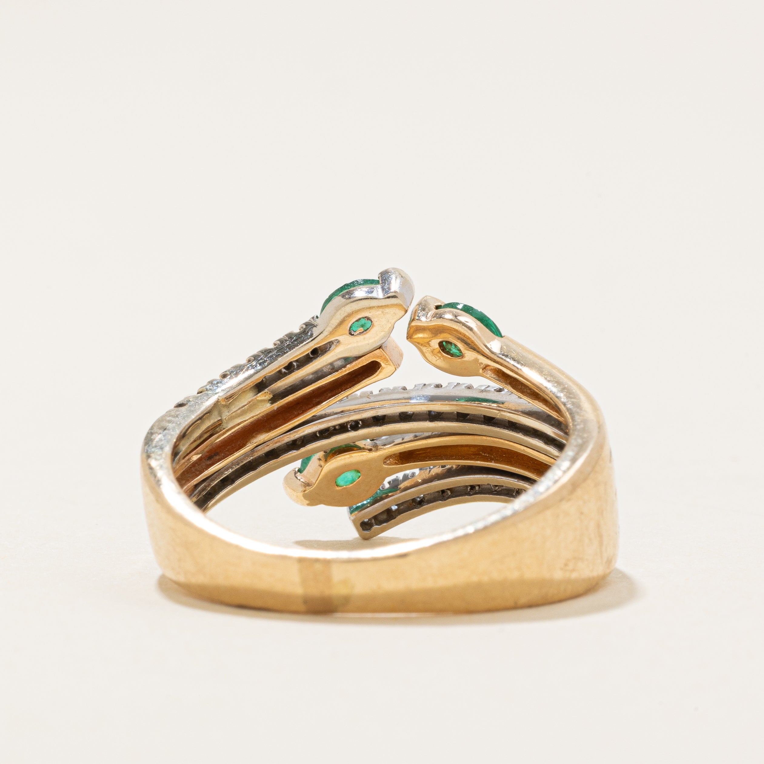 Bague sertie d'émeraudes et de diamants en couches | 0,07 ct | Taille 7,5 |