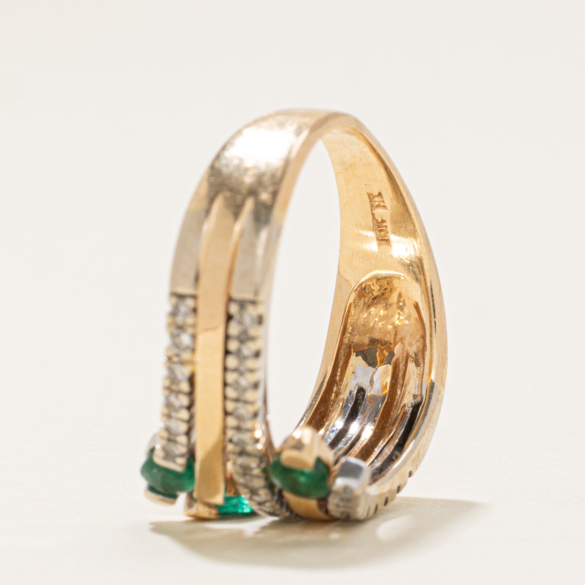 Bague sertie d'émeraudes et de diamants en couches | 0,07 ct | Taille 7,5 |