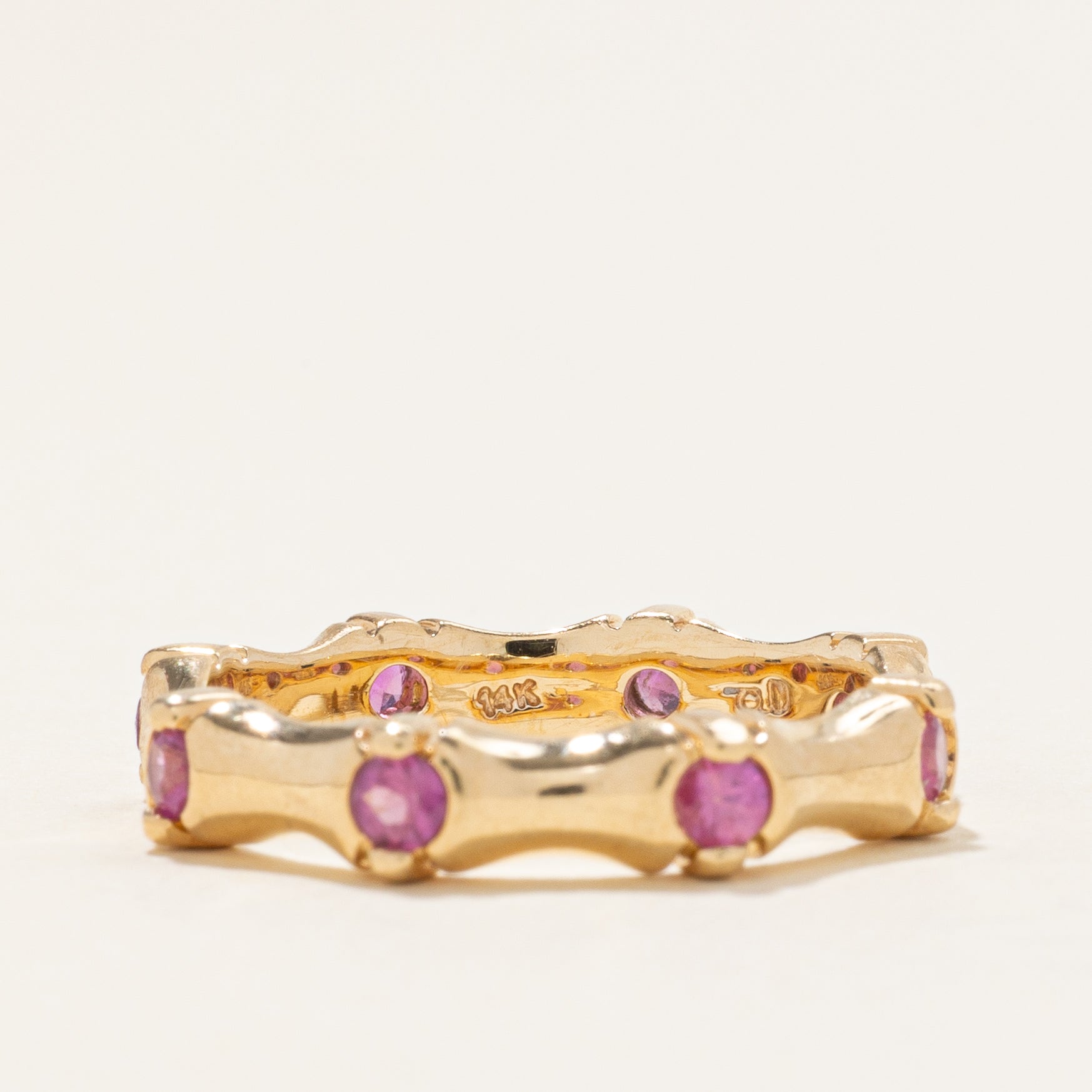 Bague festonnée en rubis Éternité | 0,44 ct | Taille 6,75 |