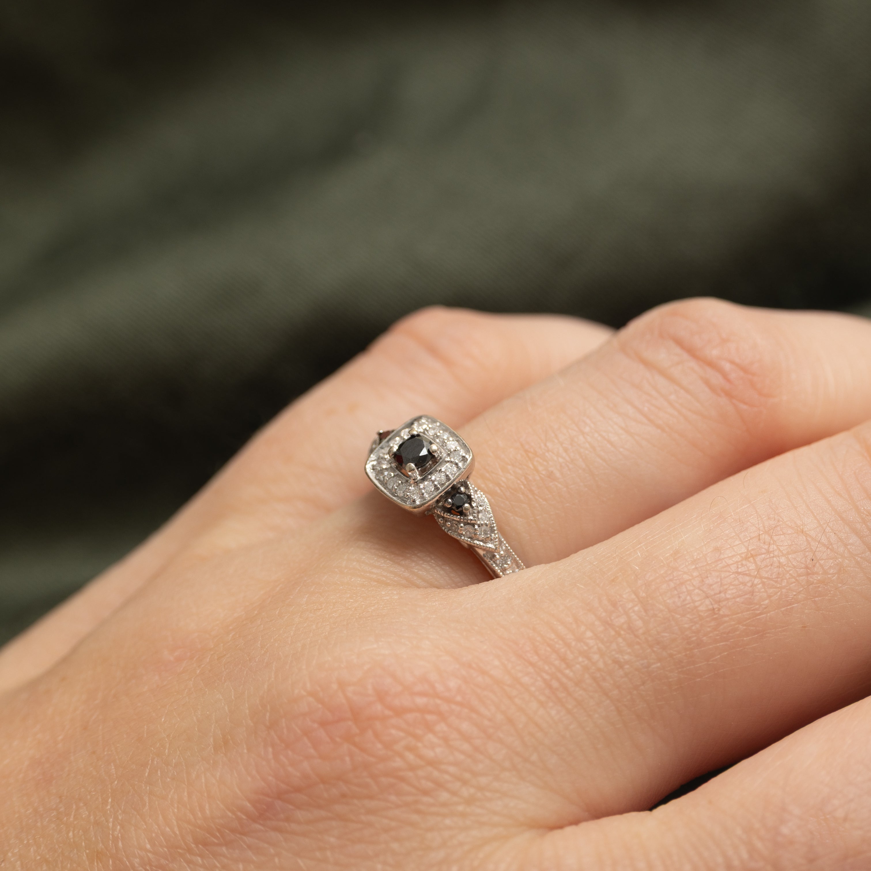 Black & White Diamond Halo Ornate Ring | 0.27ctw | SZ 6.75
