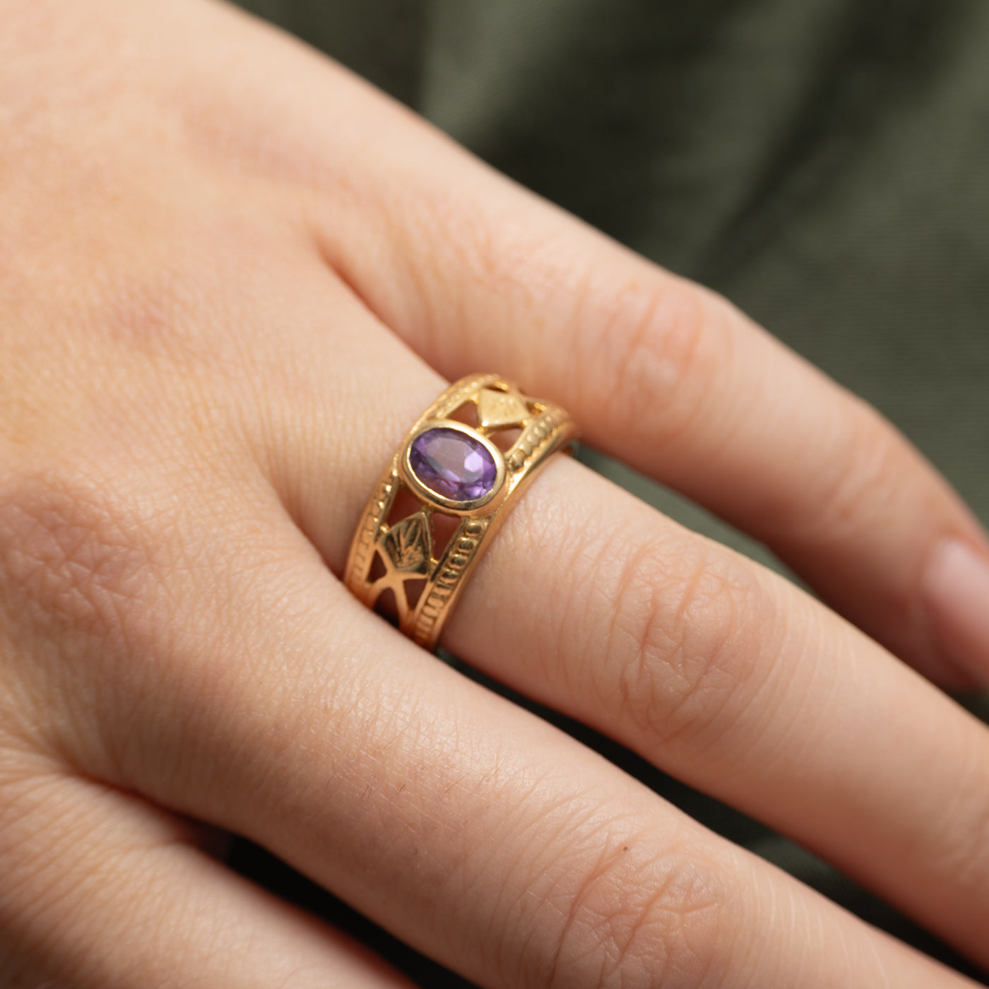 Bezel Set Amethyst Openwork Ring | 0.85ct | SZ 7