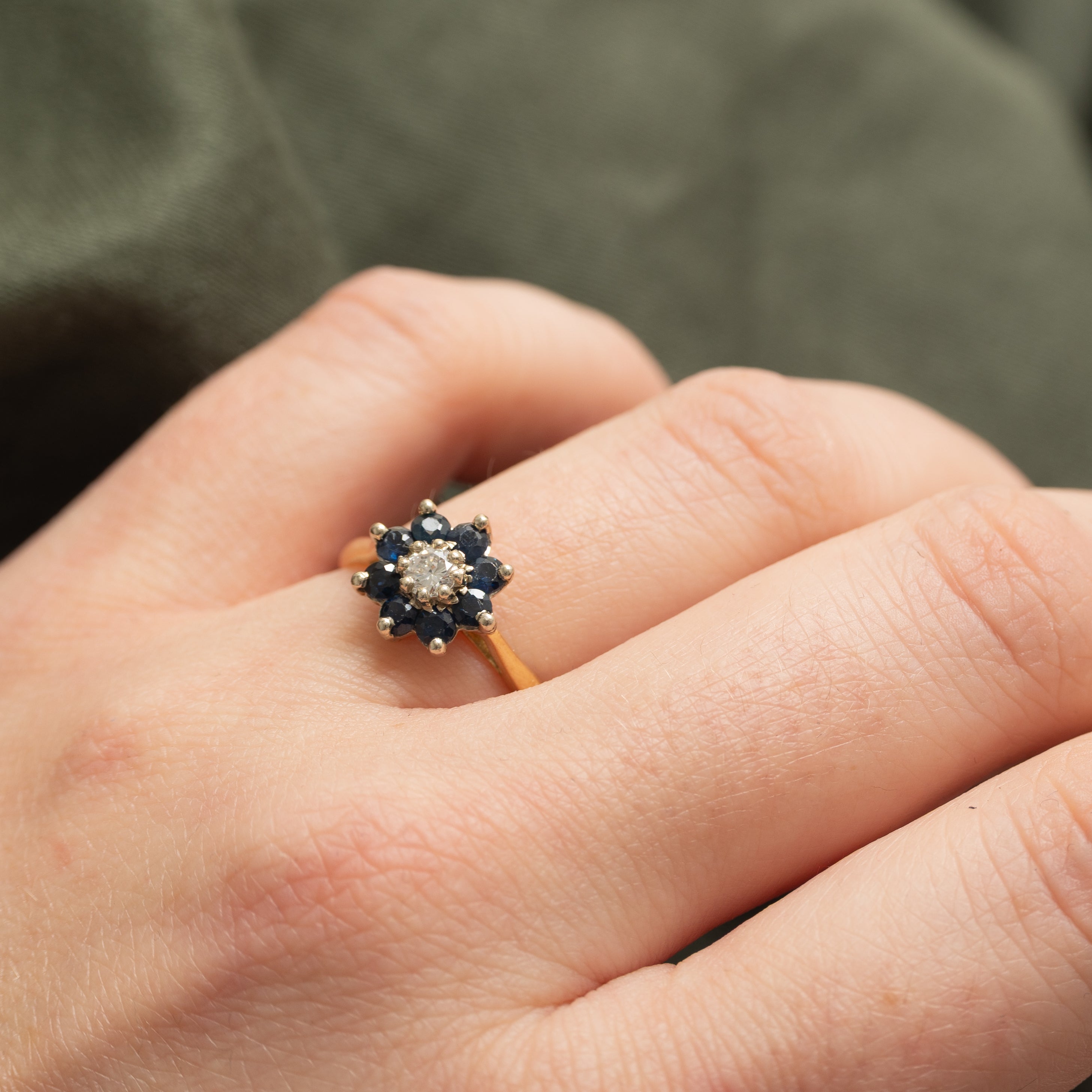 1969 Birmingham Diamond & Sapphire Petal Floral Ring | 0.14ct, 0.64ctw | SZ 6.0 |