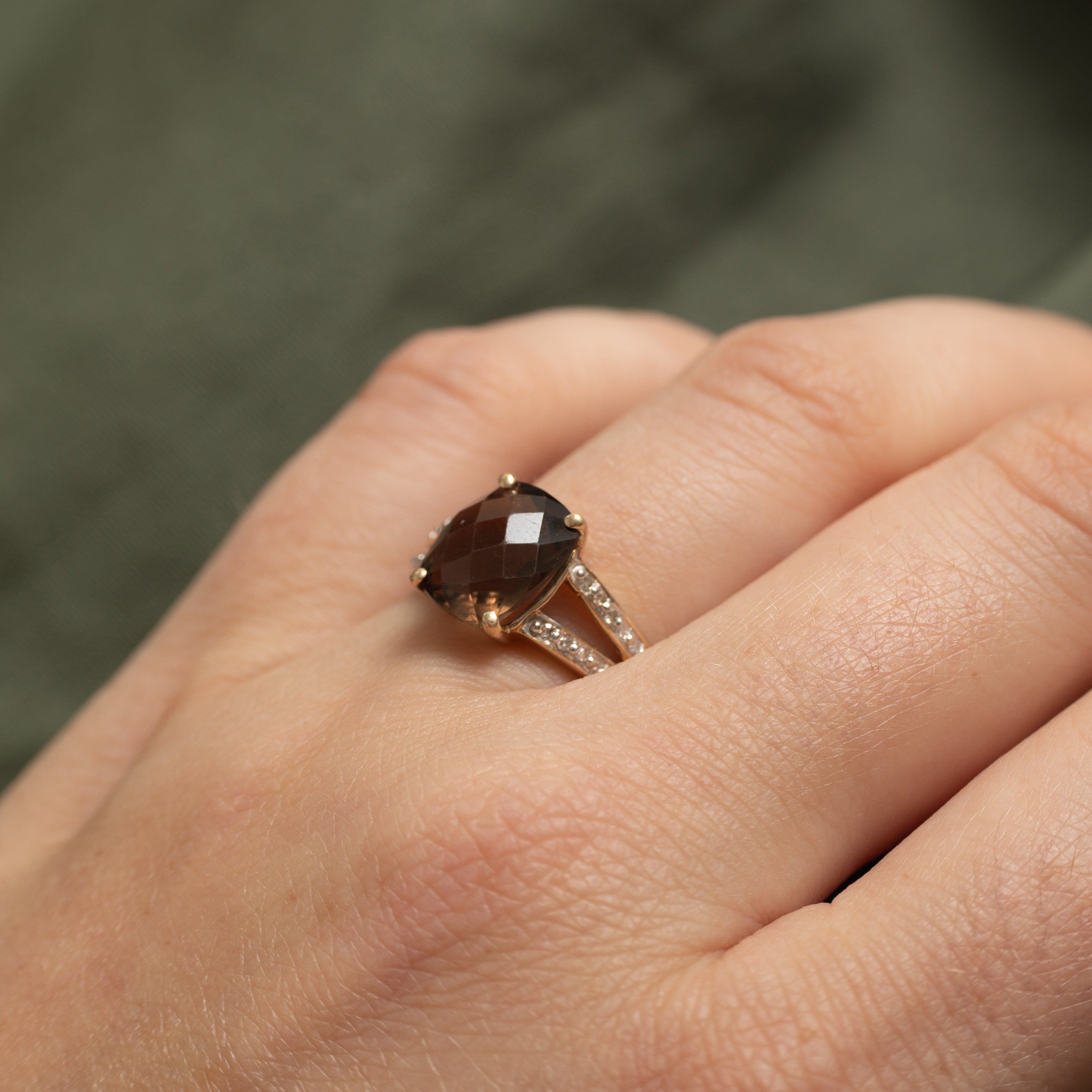 Smoky Quartz & Diamond Split Shank Ring | 4.00ct, 0.10ctw | SZ 6.75