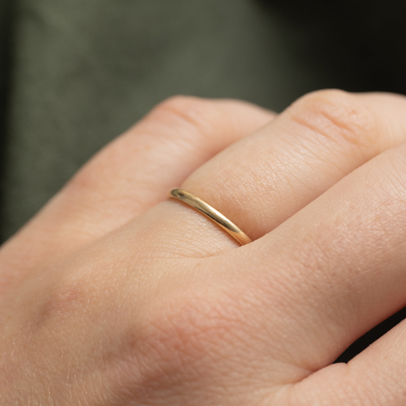 10k Yellow Gold Thin Band | SZ 4.5