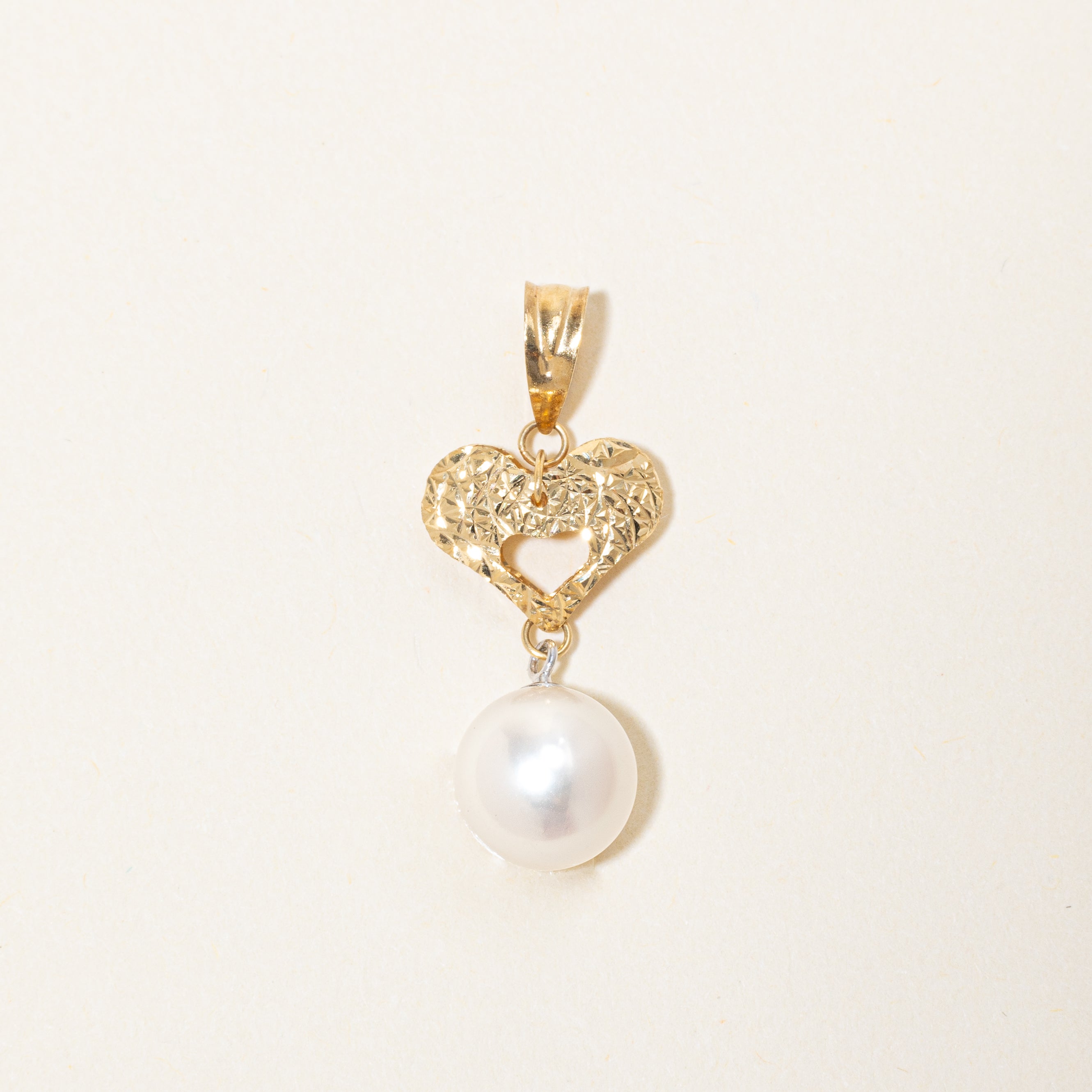 Pearl Dangle Heart Pendant