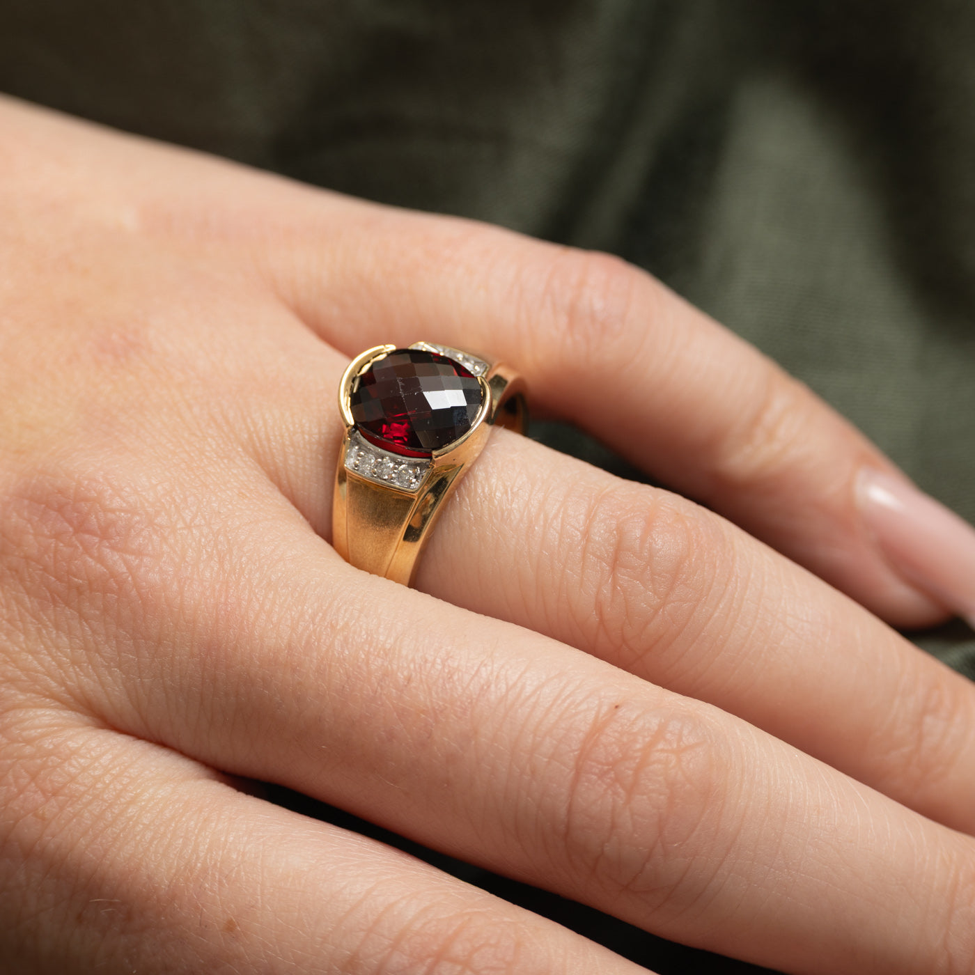 Garnet & Diamond Textured Cocktail Ring | 4.00ct, 0.09ctw | SZ 10.25