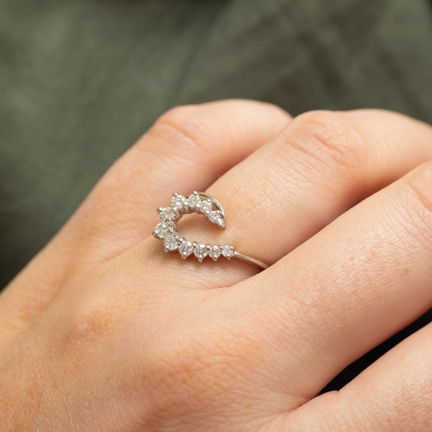 18k Diamond Swirl Ring | 0.35ctw | SZ 5
