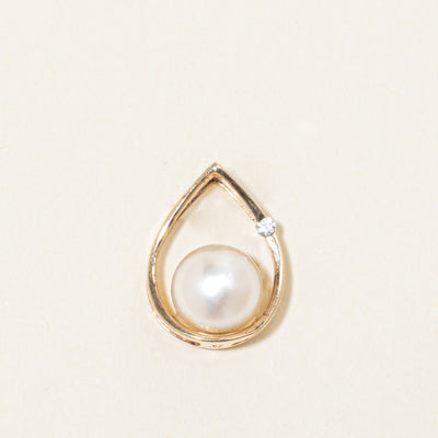 Pearl & Diamond Pear Shaped Pendant | 0.01ct |