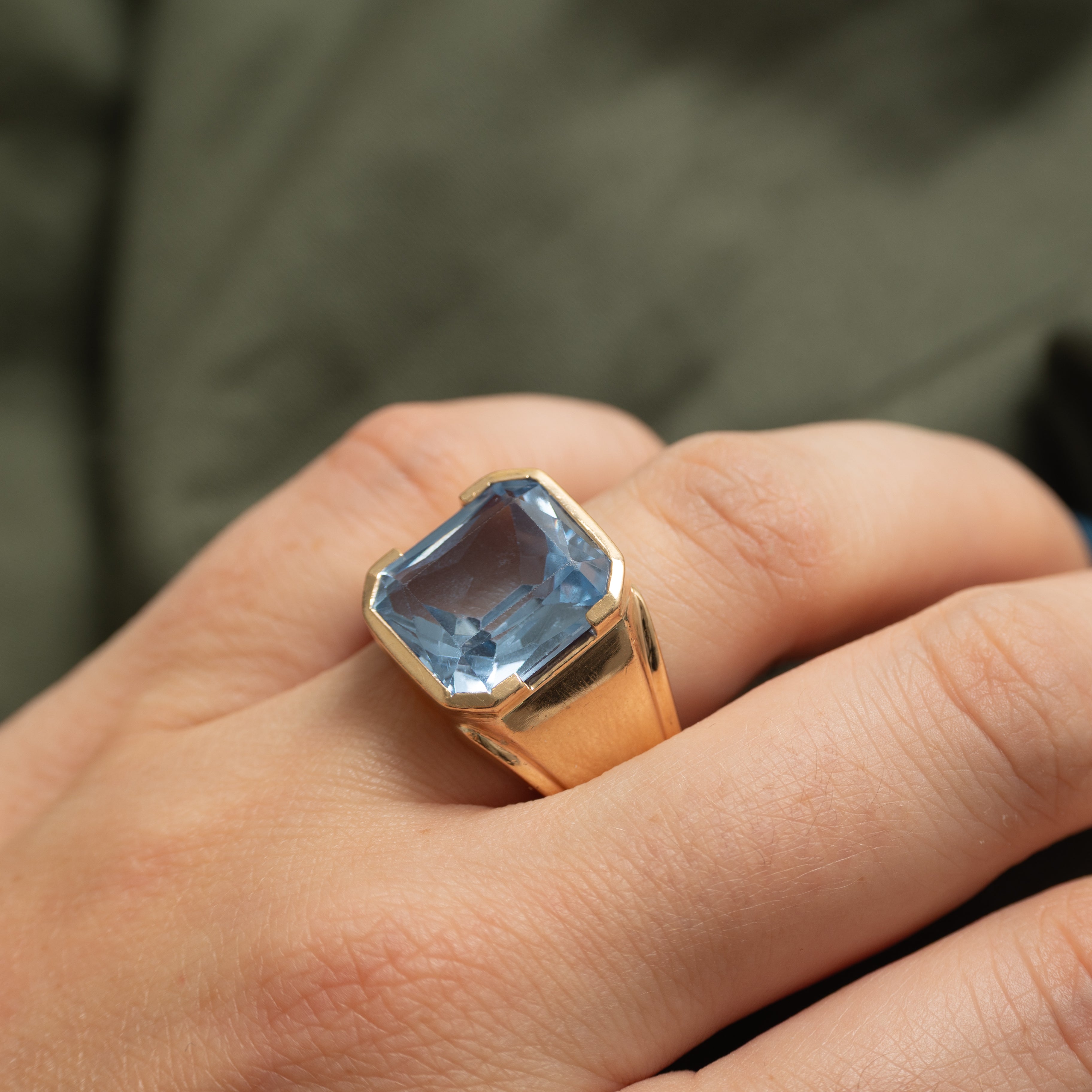 Vintage Canadian Synthetic Spinel Cocktail Ring | 14.00ct | SZ 10.5