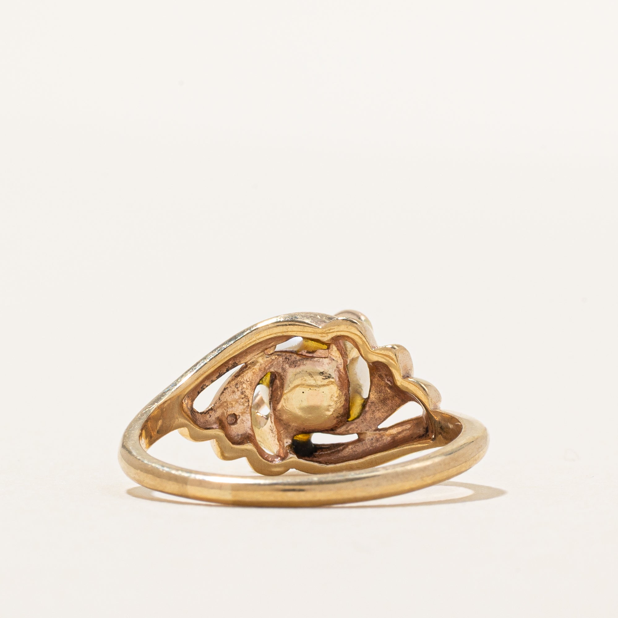 Solitaire Pearl Bypass Ring | SZ 7 |