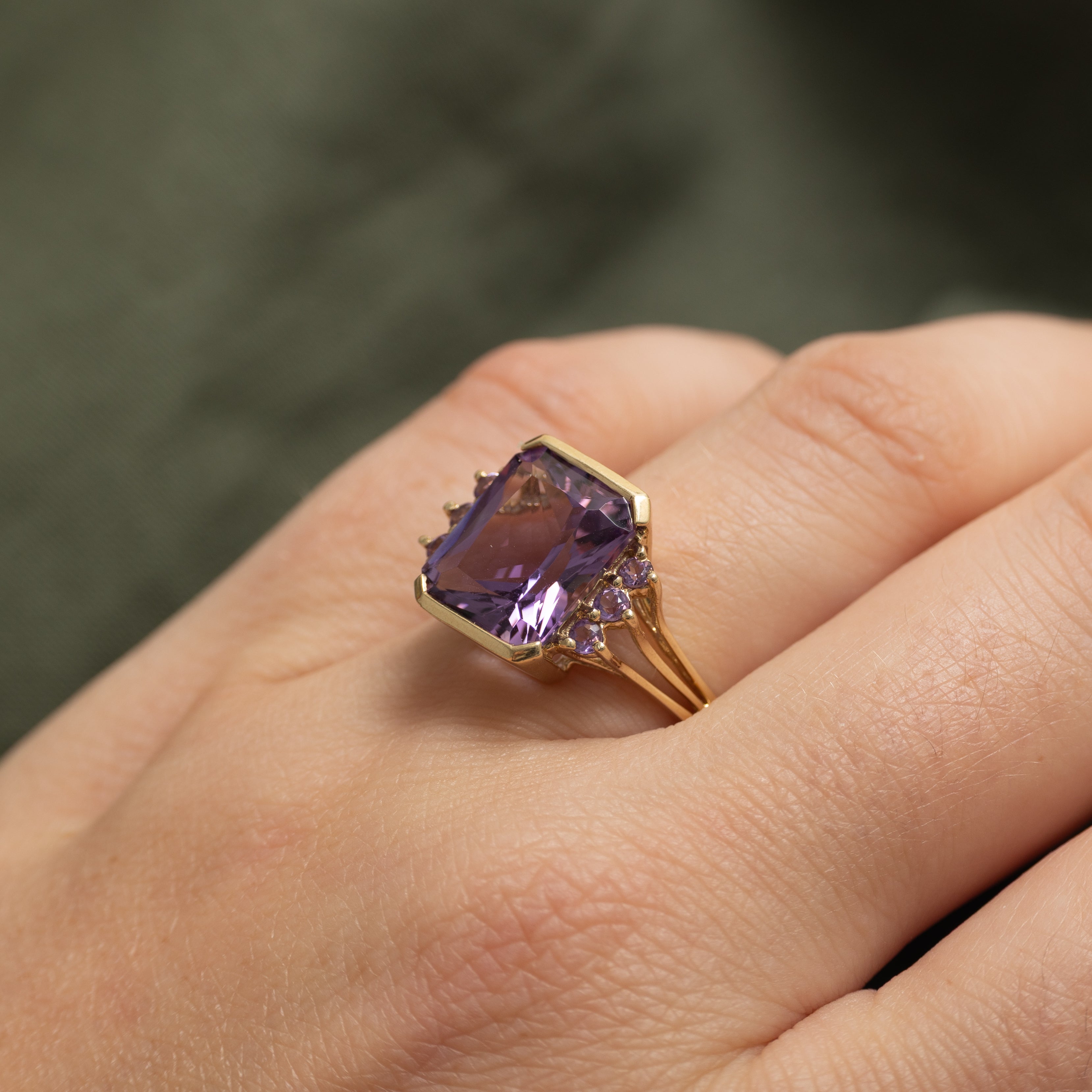 Bague ouverte en améthyste sertie semi-clos | 6,00 ct | Taille 7