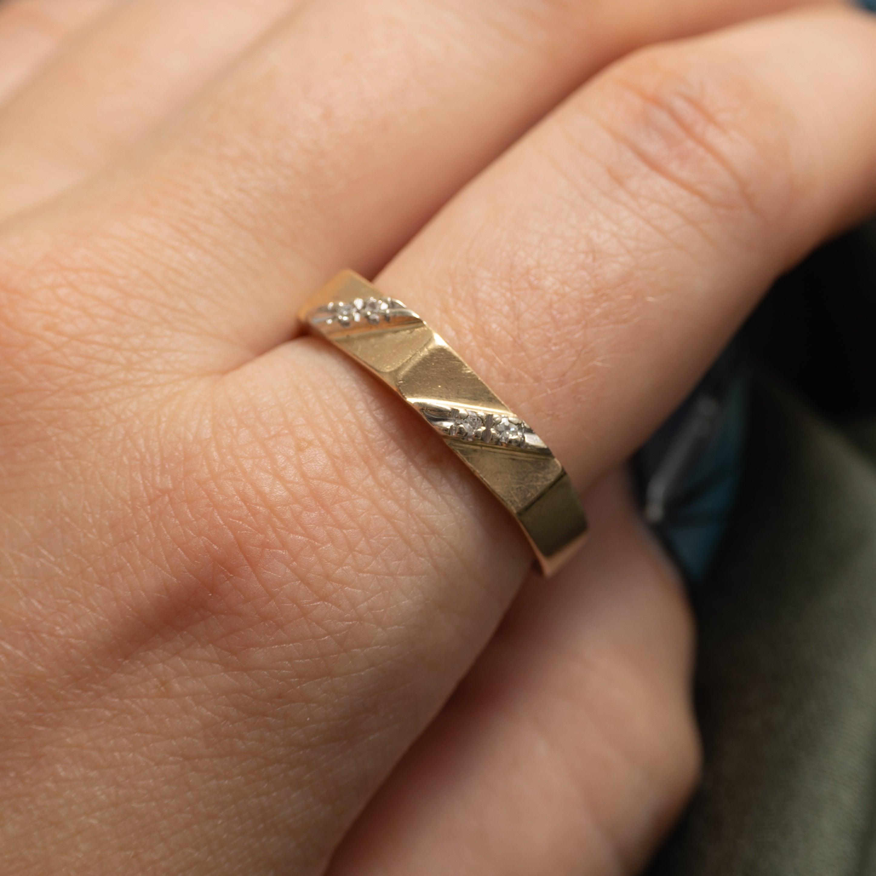 Diagonal Diamond Hexagon Band | 4mm | SZ 10.25