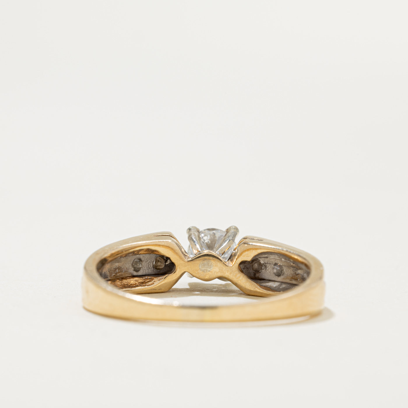 14k Two Tone Diamond Grooved Ring | 0.40ct I1 K, 0.12ctw | SZ 8.25