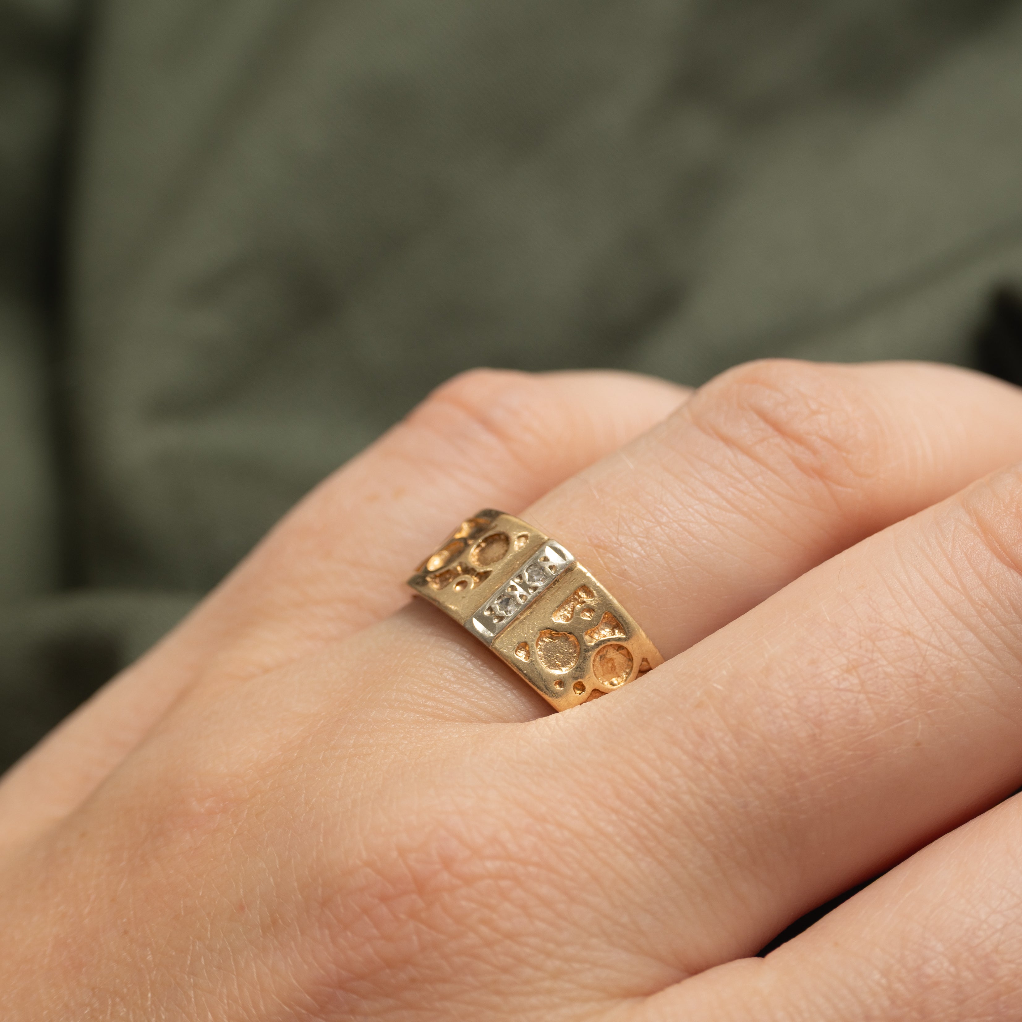 Diamond Column Textured Ring | SZ 8