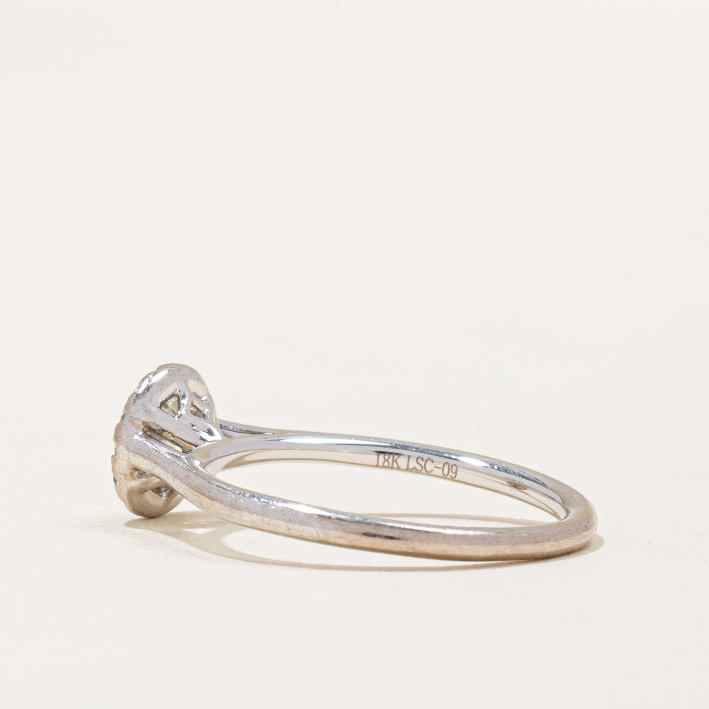 Diamond Halo Engagement Ring | 1.05ctw | SZ 6.75 |