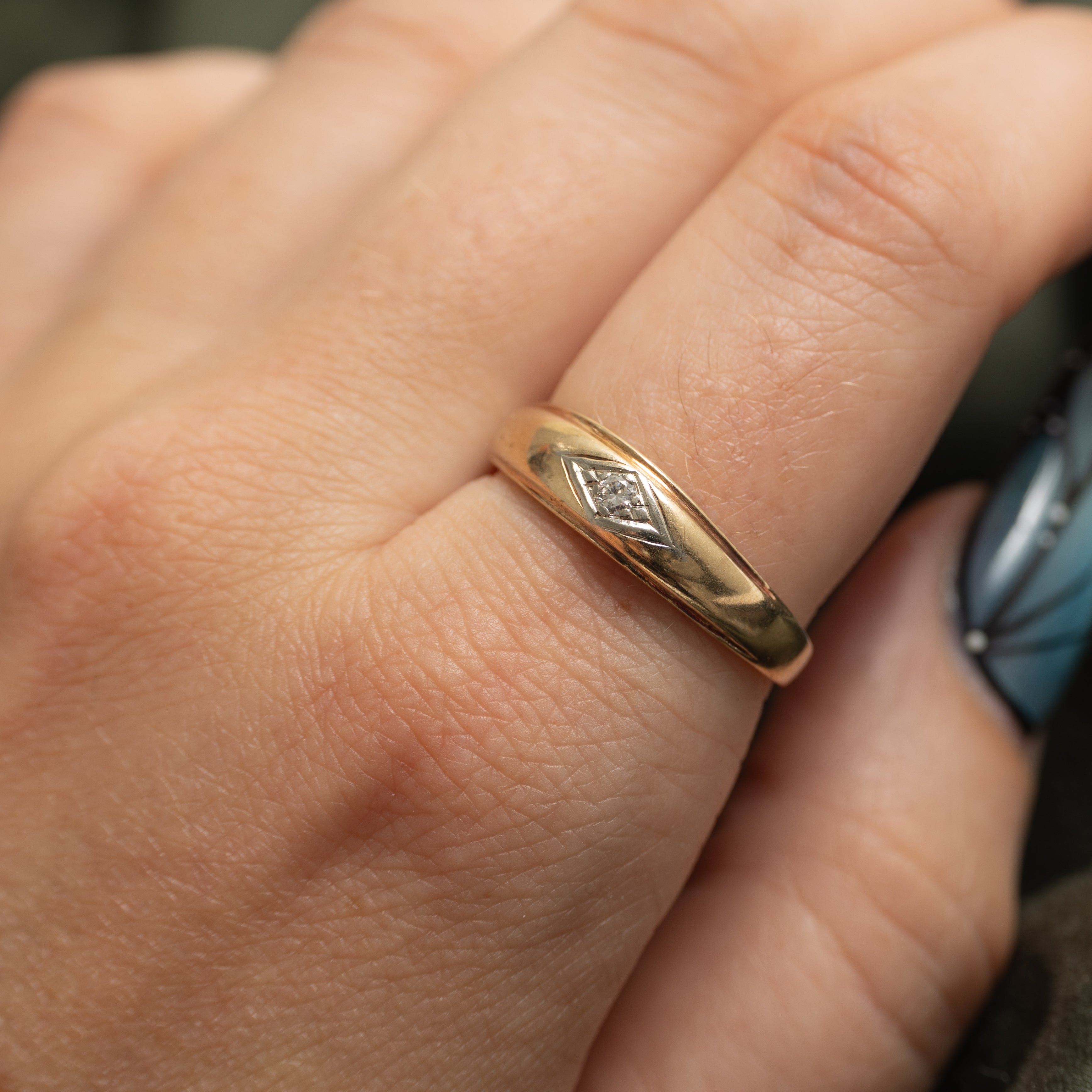 Diamond Grooved Band | SZ 10.25