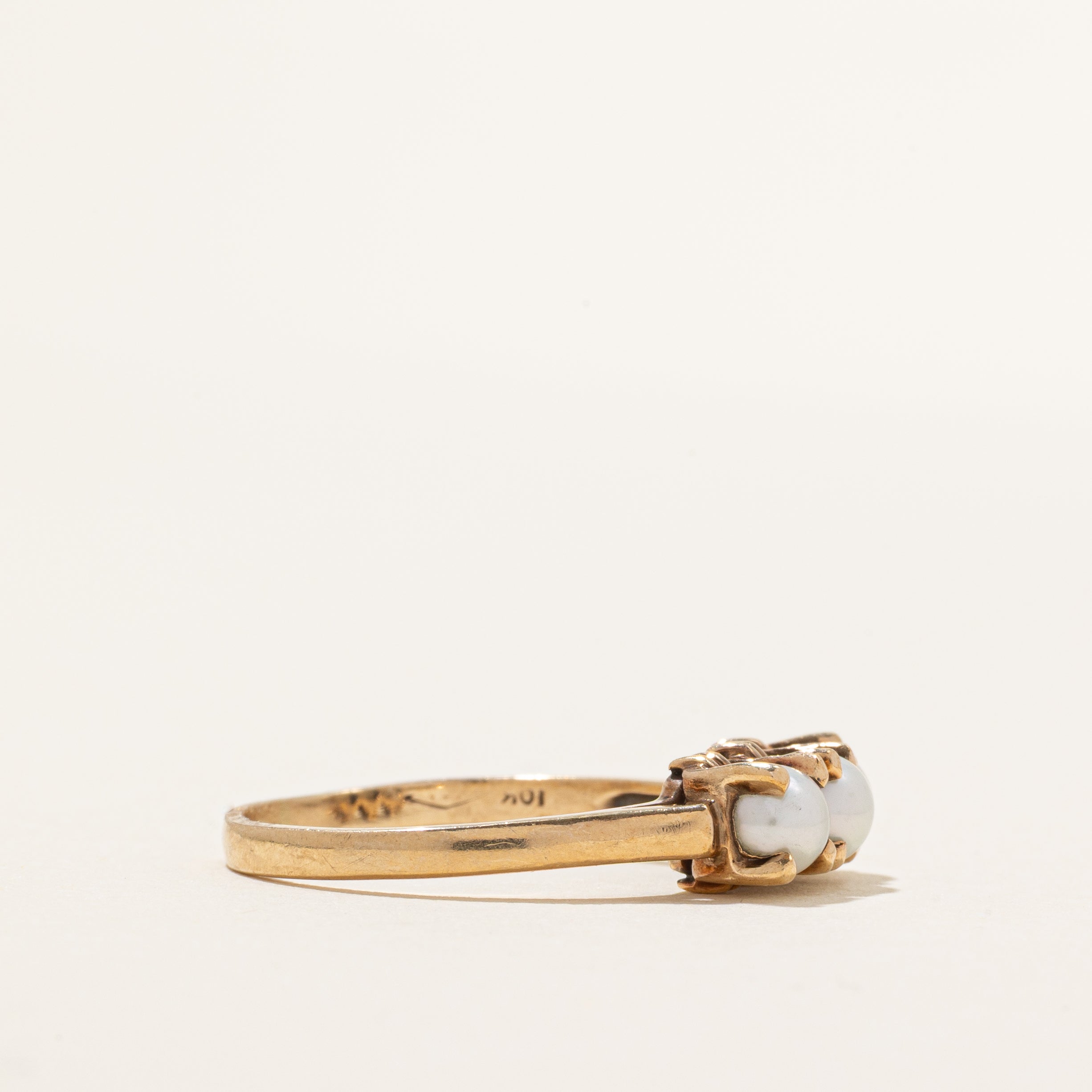Three Stone Pearl Ring | SZ 8.75 |