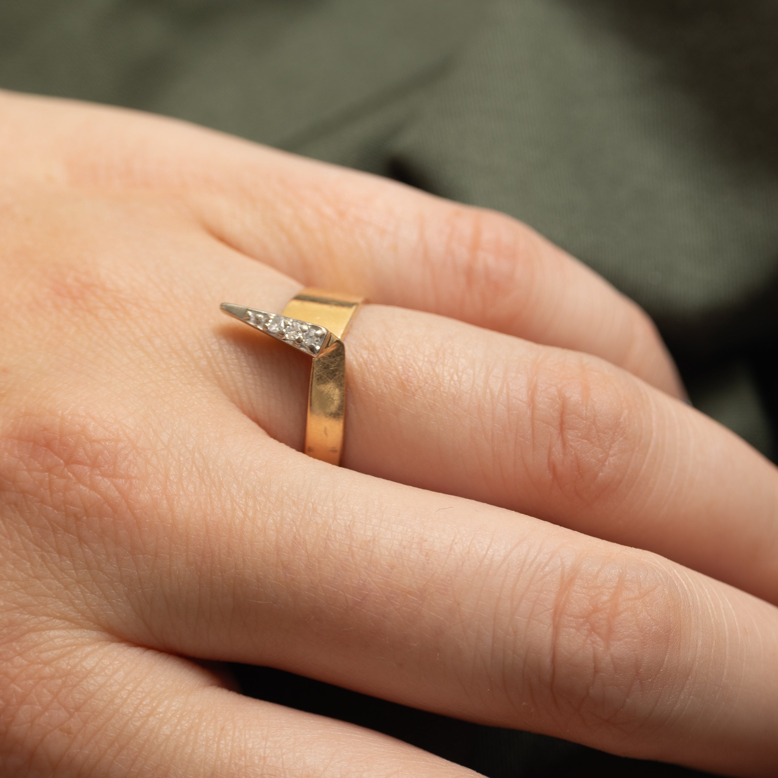 Diamond Plain Abstract Ring | SZ 6.25